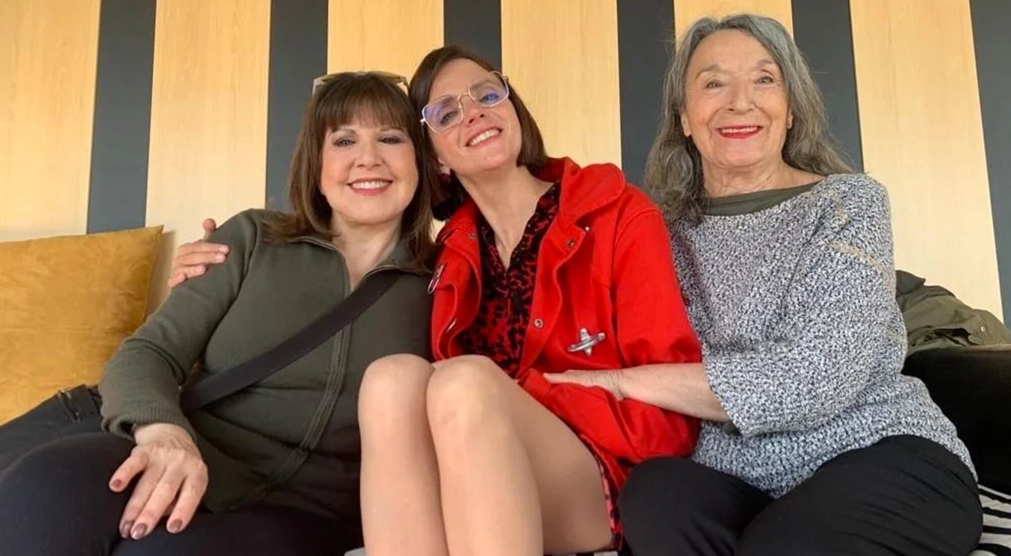 Macarena Gómez junto a Loles León y Petra Martínez en el rodaje de 'La que se avecina'