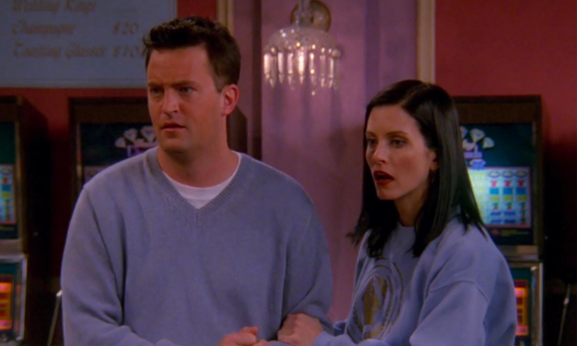 Chandler y Monica, en Las Vegas, en 'Friends'