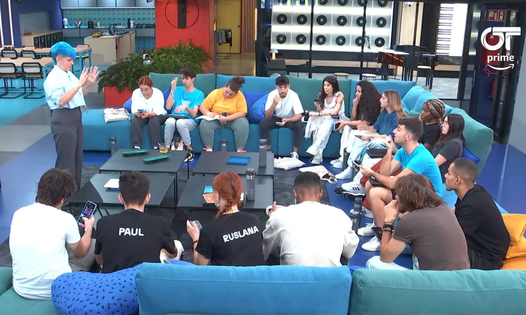 Belena Gaynor con los concursantes de 'OT 2023'