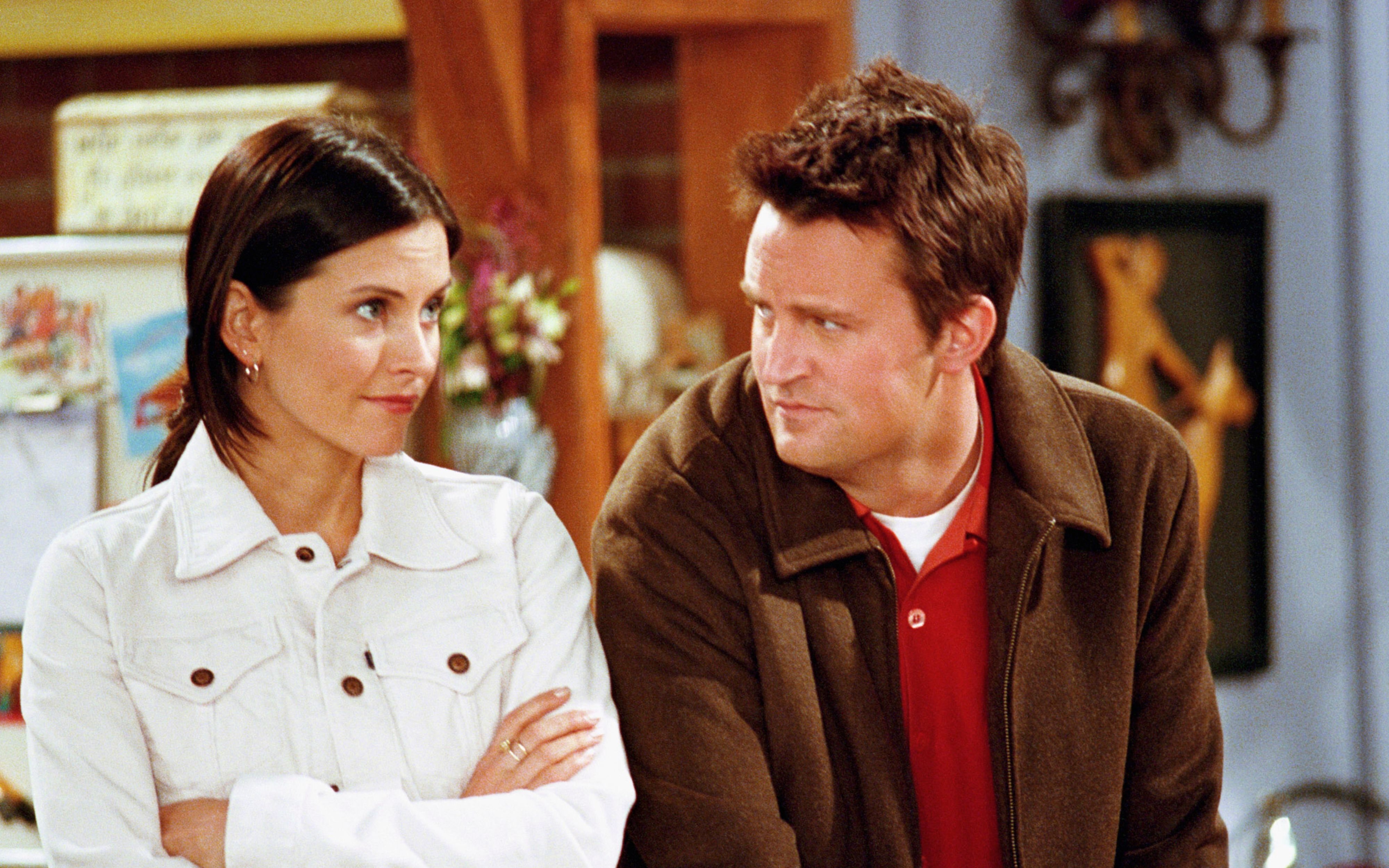 Courteney Cox y Matthew Perry en 'Friends'