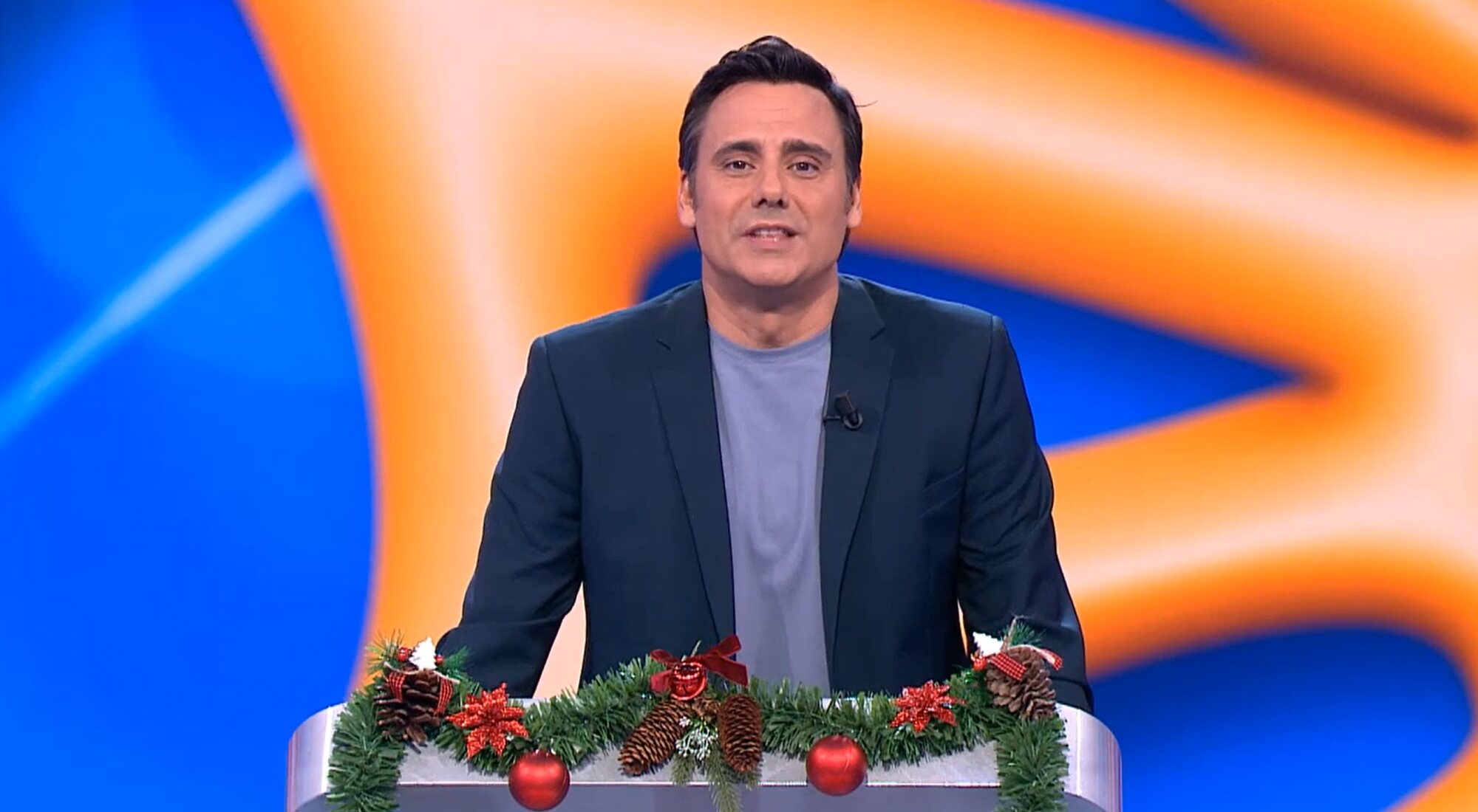 Ion Aramendi apoya la propuesta de los Mozos de Arousa en &#39;Reacción en cadena&#39;