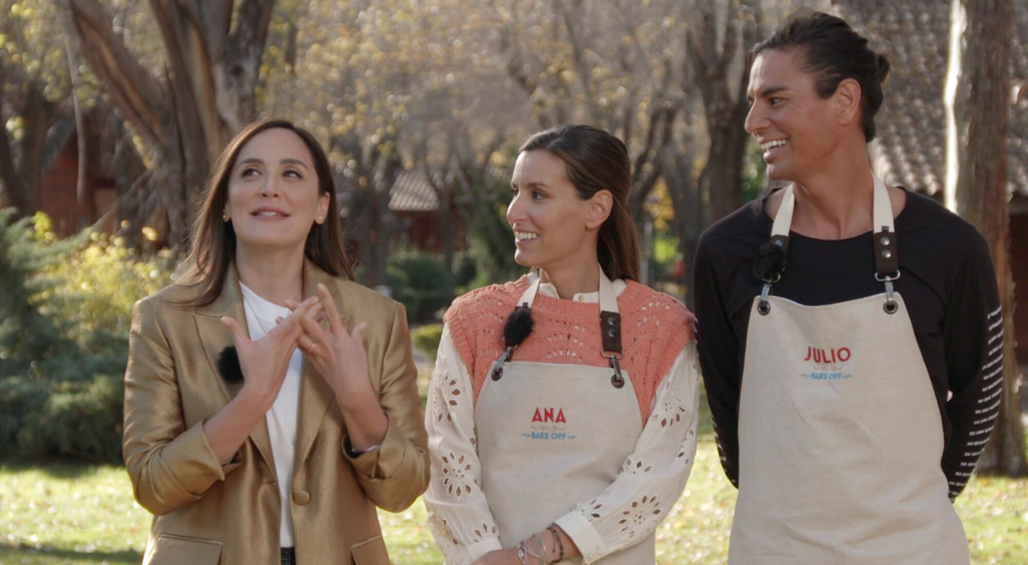 Tamara Falcó junto a Ana Boyer y Julio Iglesias Jr en 'Bake Off: Famosos al horno'