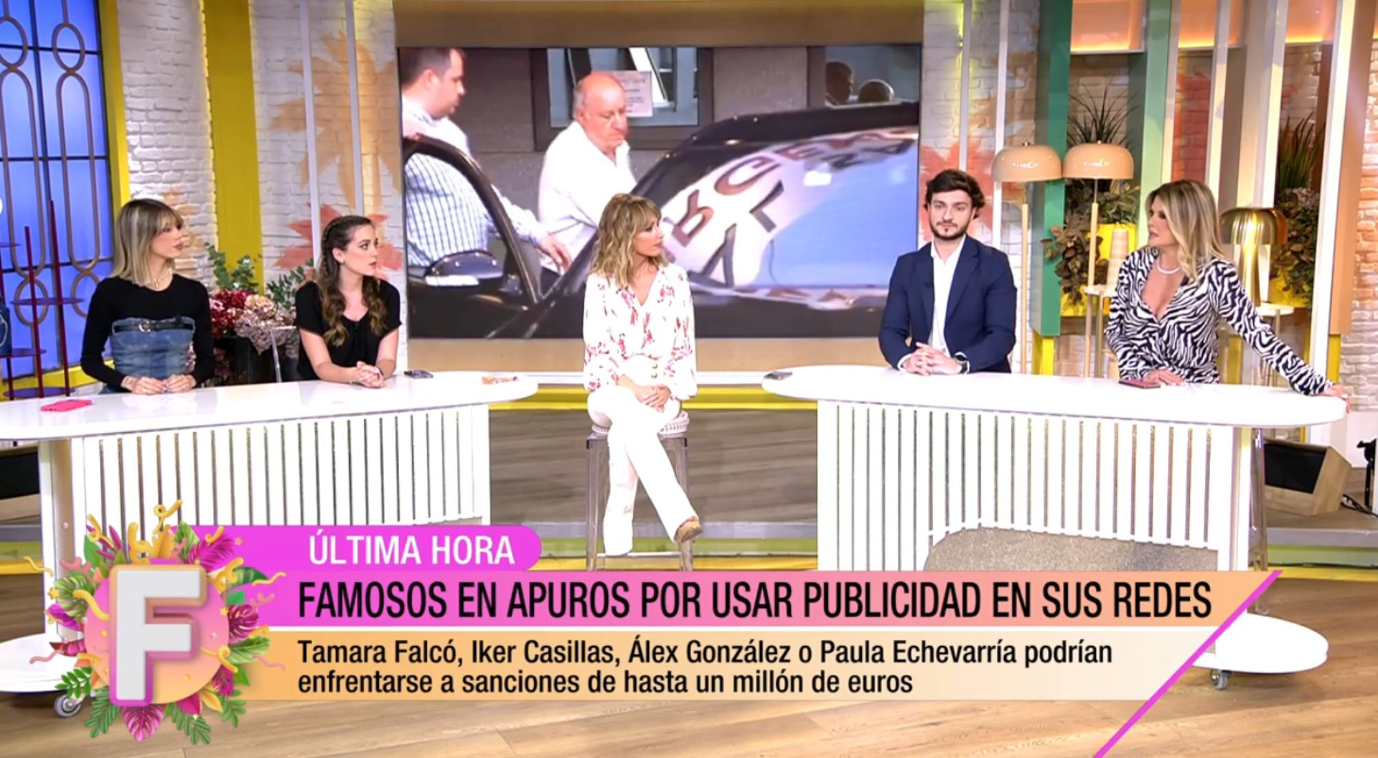 Emma García junto a los colaboradores de 'Fiesta'