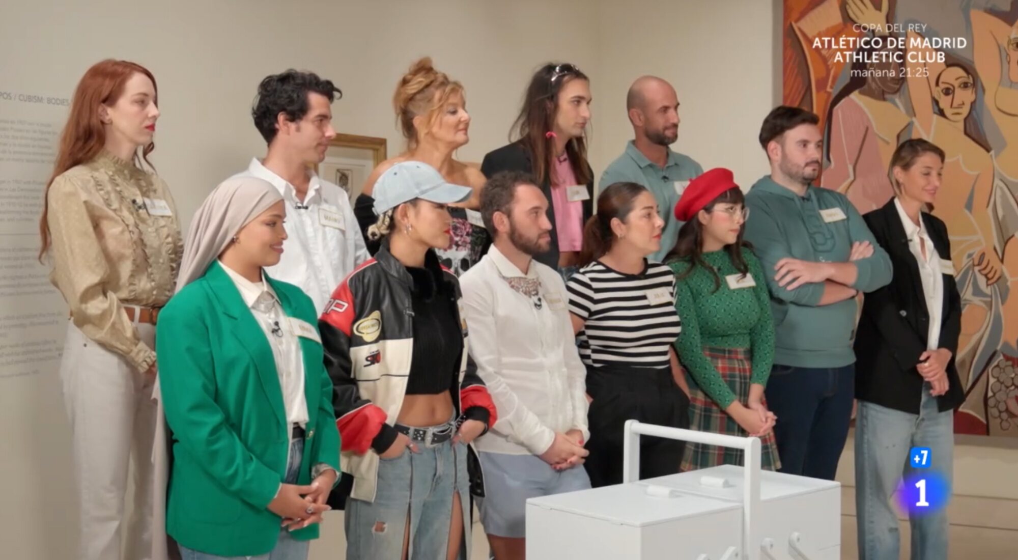 Los aprendices de 'Maestros de la costura 6' en el primer programa