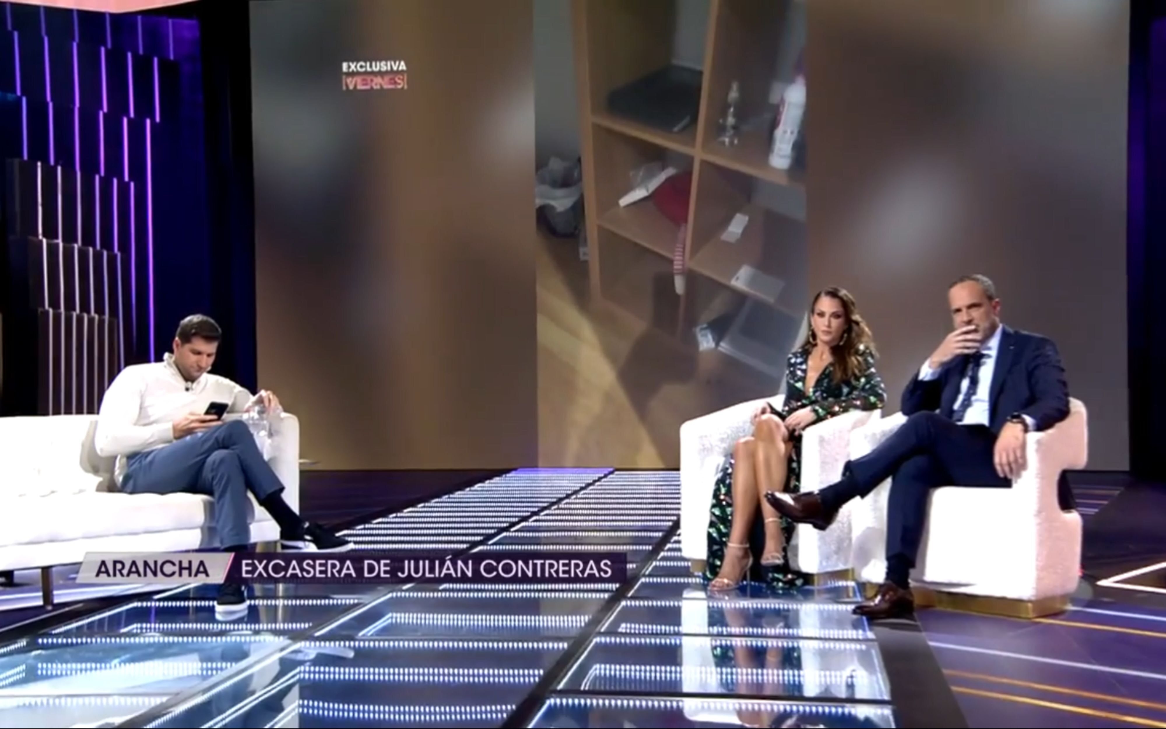 Julián Contreras con Beatriz Archidona y Santi Acosta en '¡De viernes!'