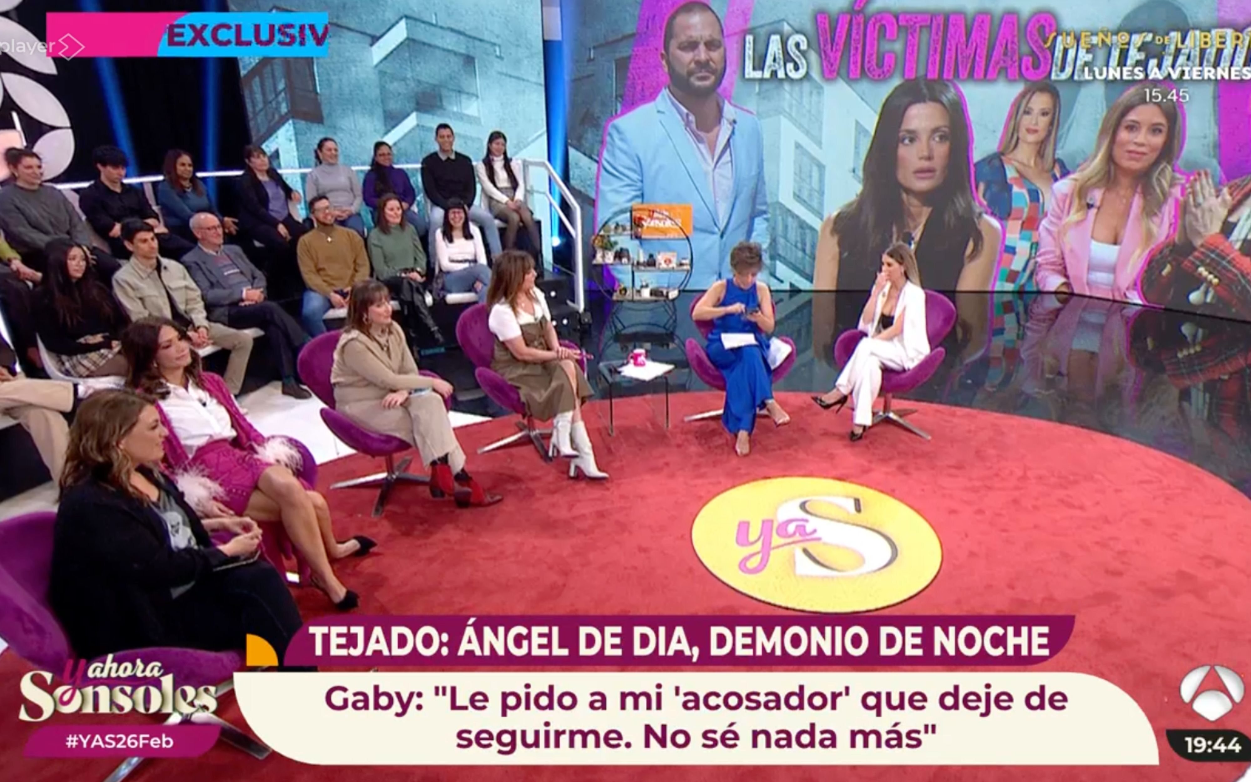 Sonsoles Ónega, Gaby Sánchez y el resto de colaboradores de 'Y ahora, Sonsoles'