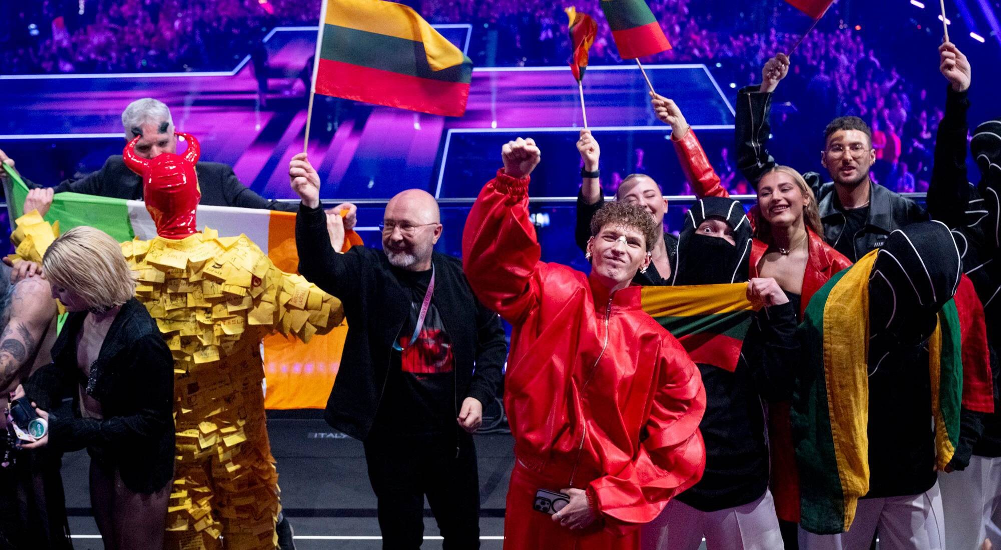 Los clasificados de la primera semifinal de Eurovisión 2024 celebran su pase a la final