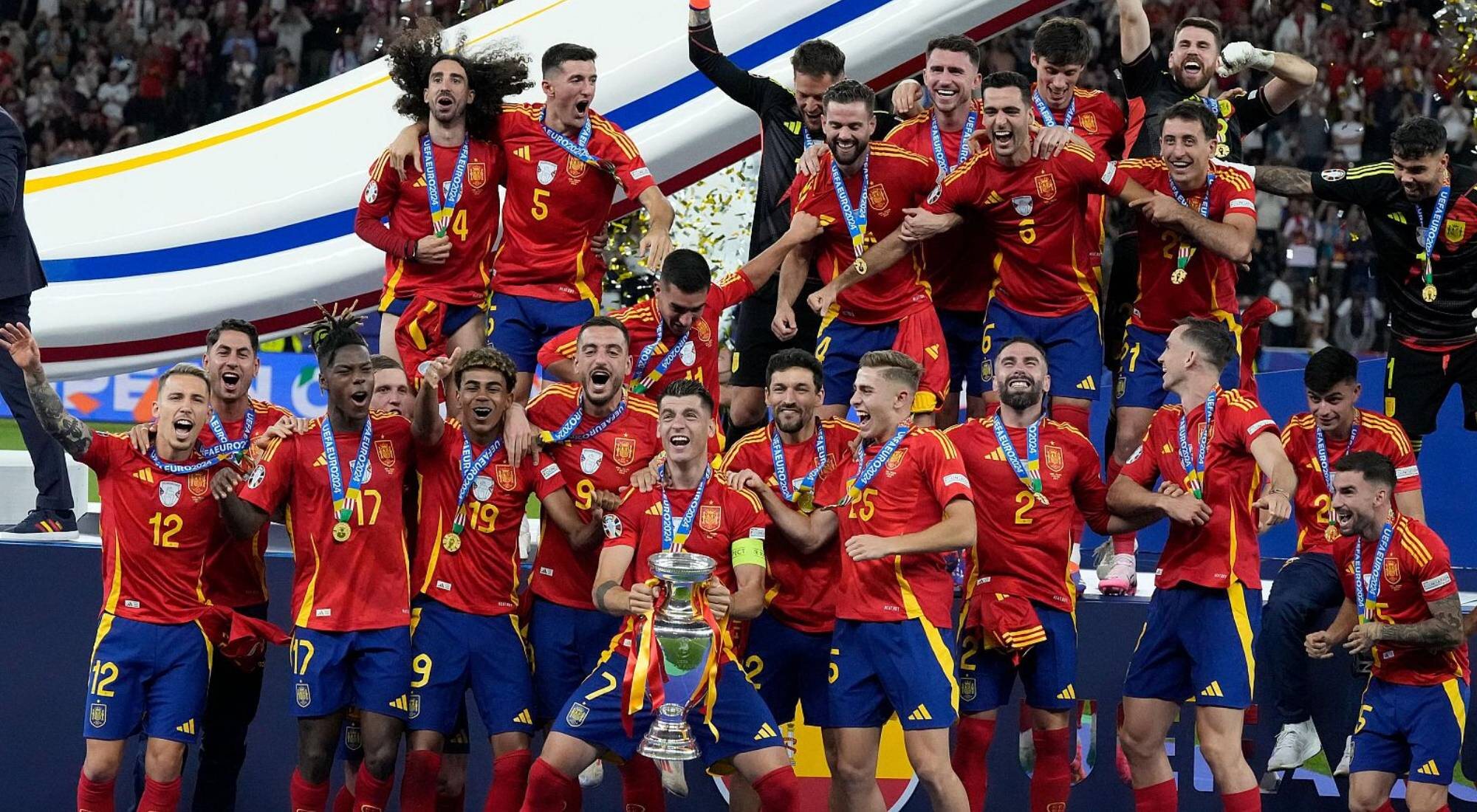 La Selección masculina de fútbol celebra su victoria en la final de la Eurocopa 2024