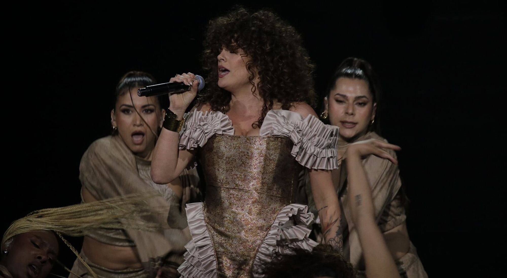 Mel Ömana en el Benidorm Fest 2025