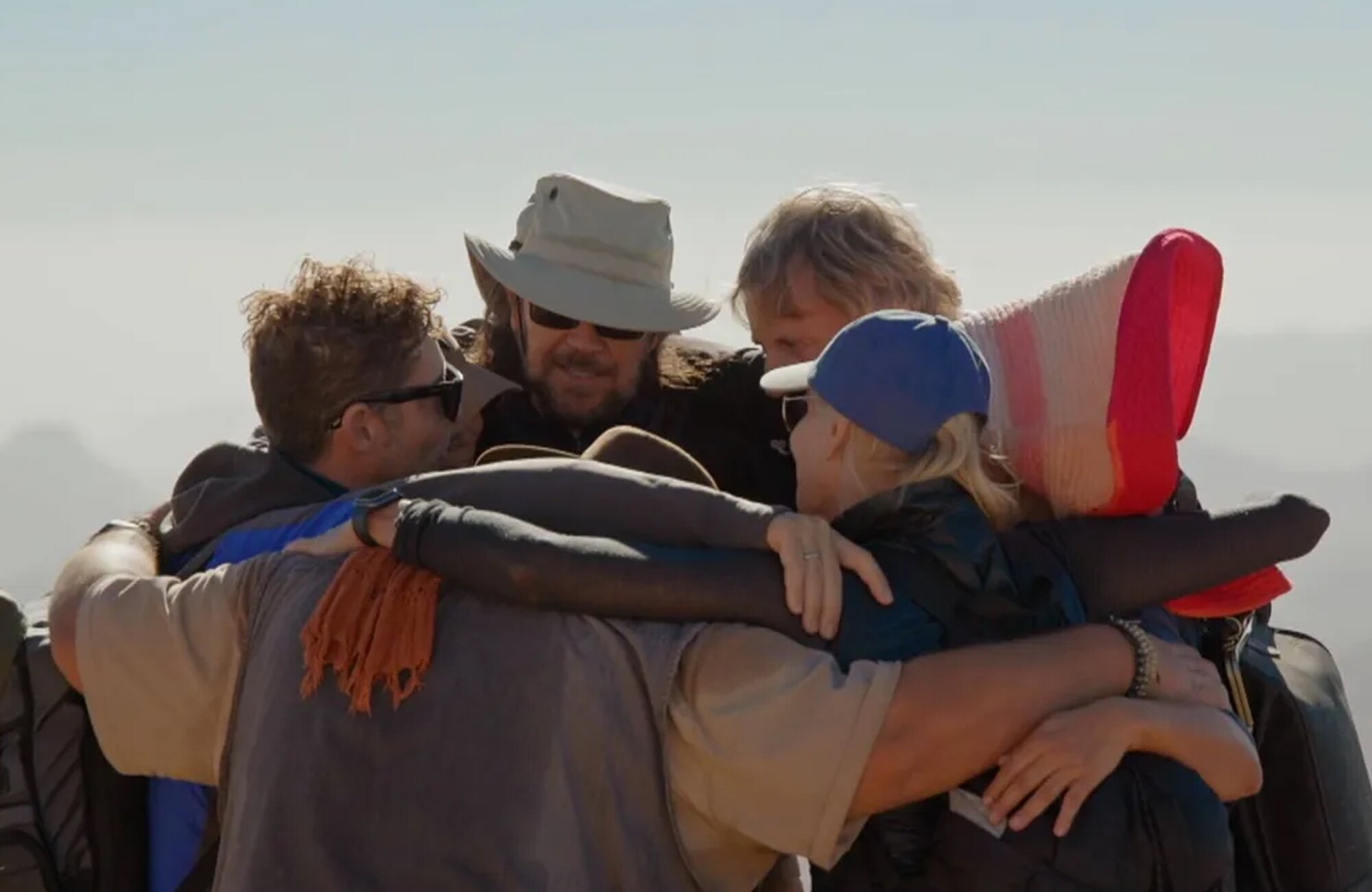 Jesús Calleja junto a sus últimos invitados en &#39;Universo Calleja&#39;