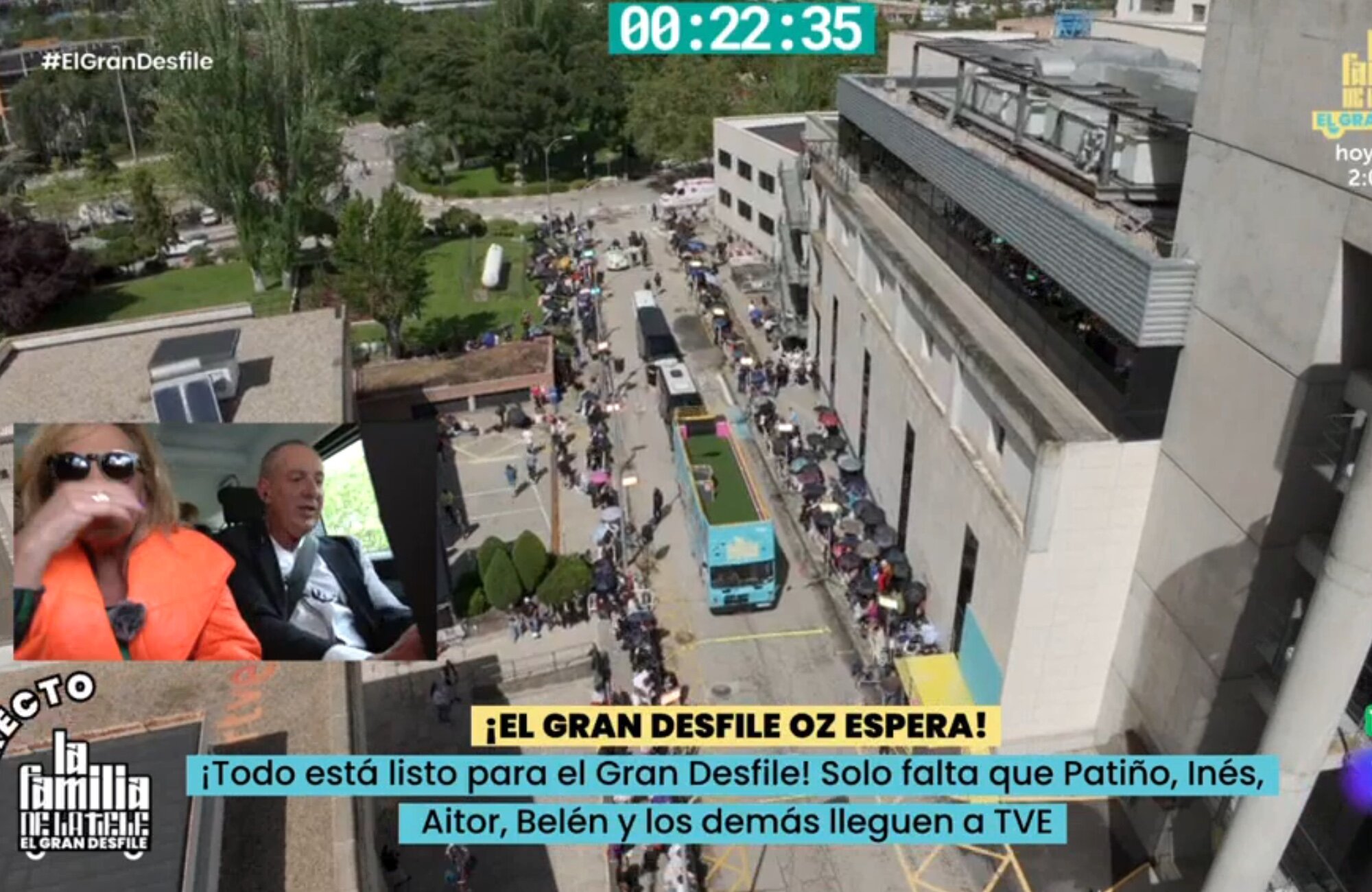 Lydia Lozano y Víctor Sandoval son los primeros en llegar a Prado del Rey en &#39;La familia de la tele&#39;