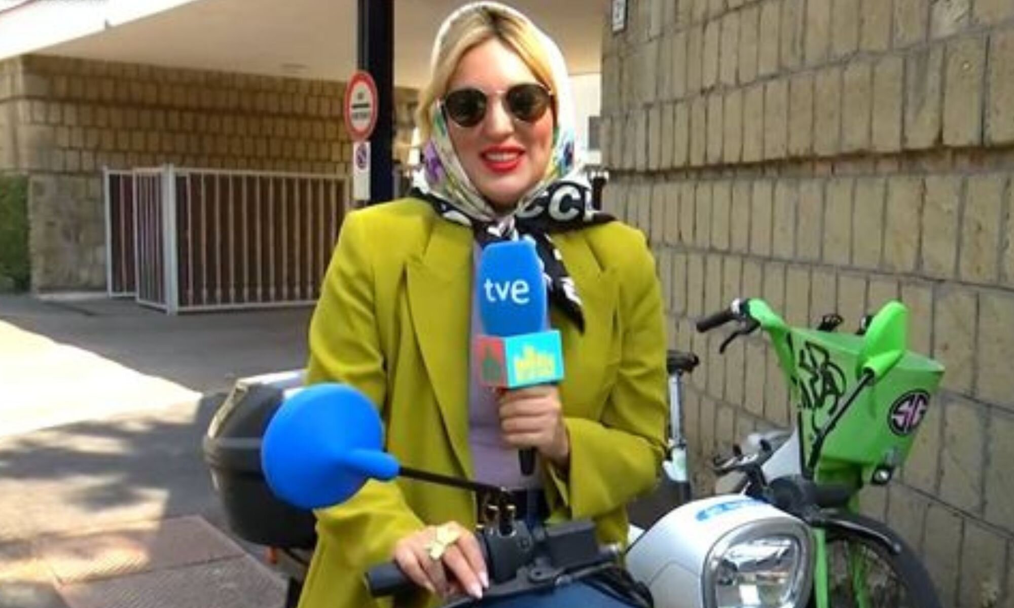 Marta Riesco desde Roma para 'La familia de la tele'