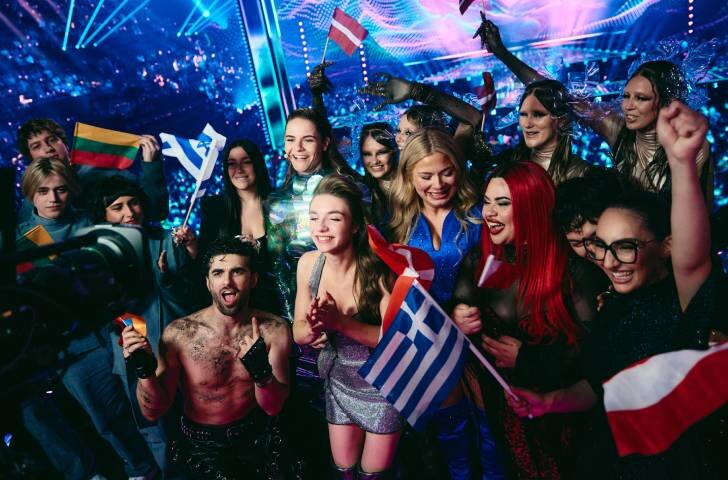 Los participantes de la semifinal 1 de Eurovisión 2025 en la Green Room