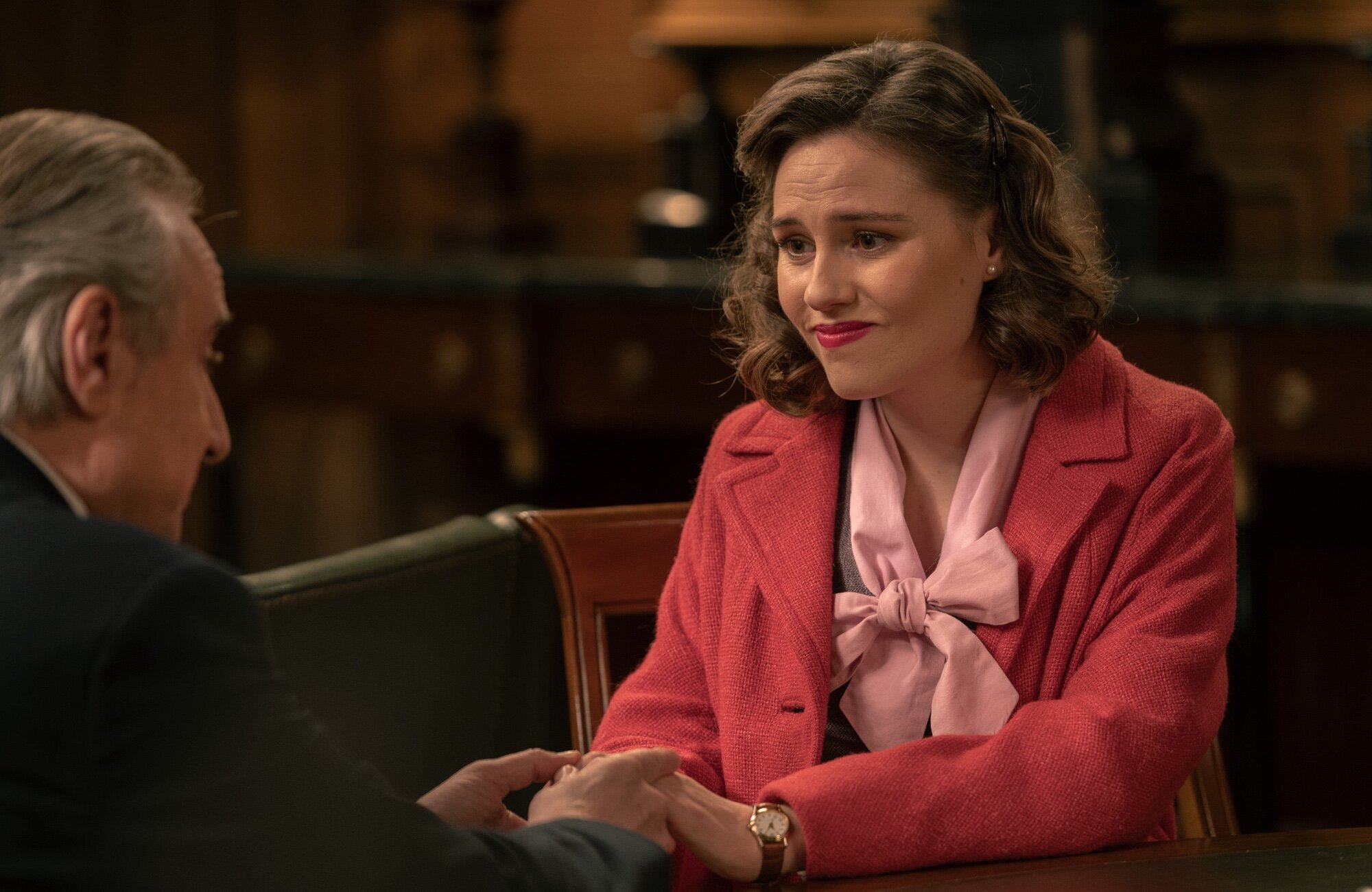 Claudia habla con don Pedro en &amp;#39;Sueños de libertad&amp;#39;