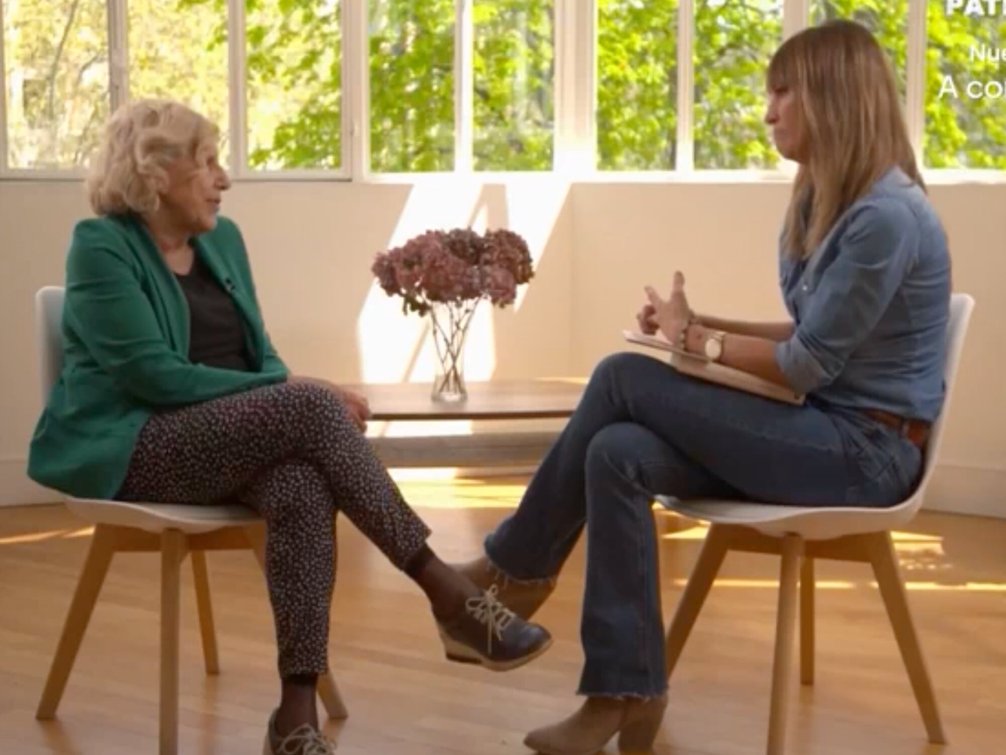 Manuela Carmena y Sandra Sabatés en &#39;El intermedio&#39;