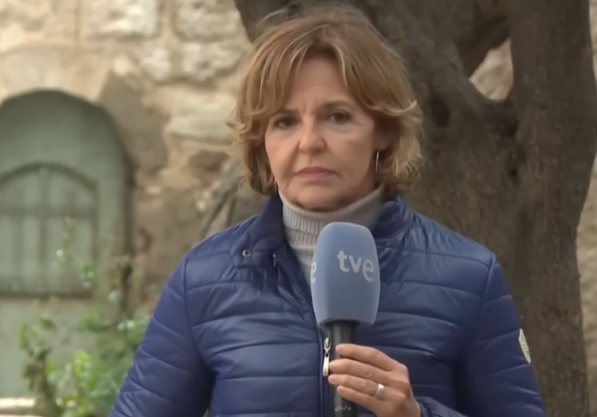 Almudena Ariza en Jerusalén informando para el 'Telediario' de la 1