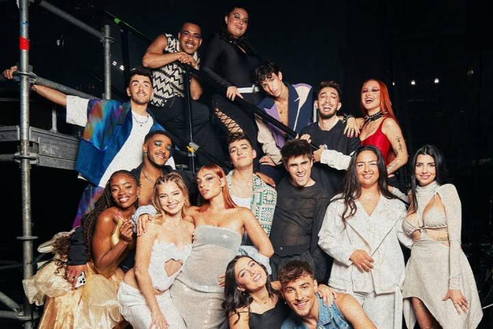 Lucas Curotto junto a sus compañeros de &#39;OT 2023&#39; durante la gira