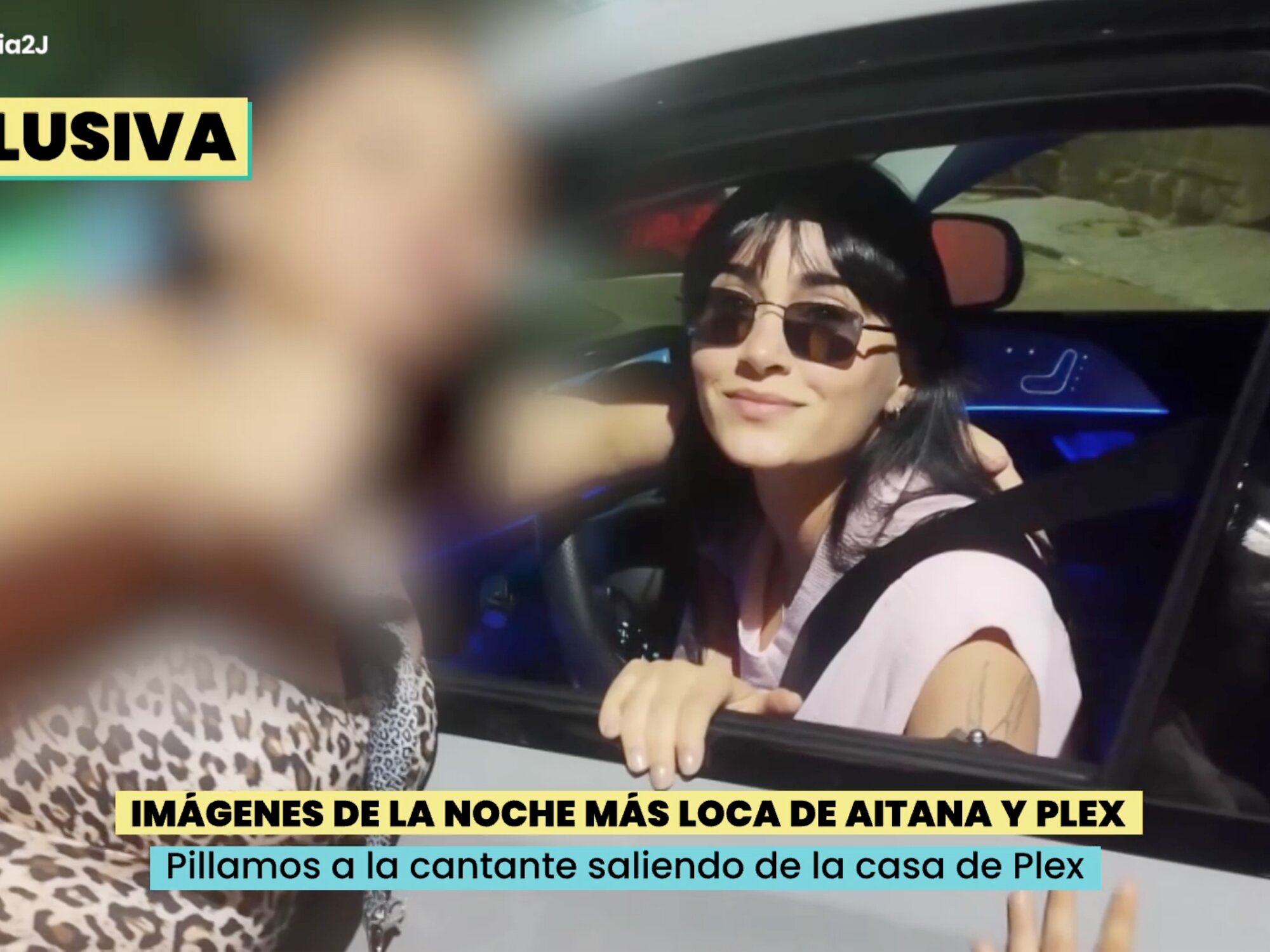 Foto de Aitana con seguidores a la 1 de la mañana entrando en casa de Plex