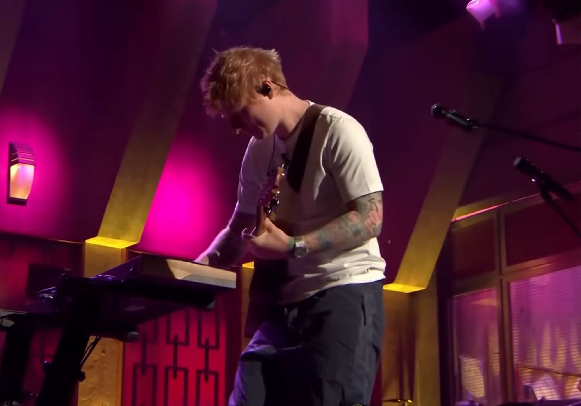 Ed Sheeran también cantó &#39;Azizam&#39; en el programa de David Broncano, &#39;La revuelta&#39;