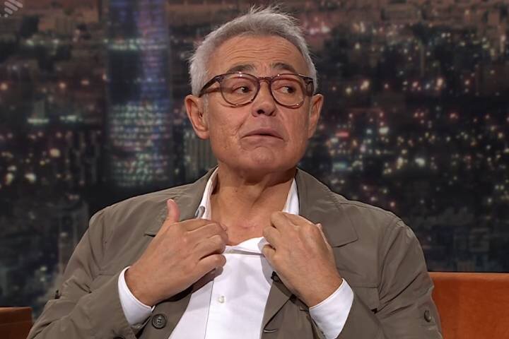 Jordi González muestra la cicatriz de su traqueotomía en ''Col•lapse'