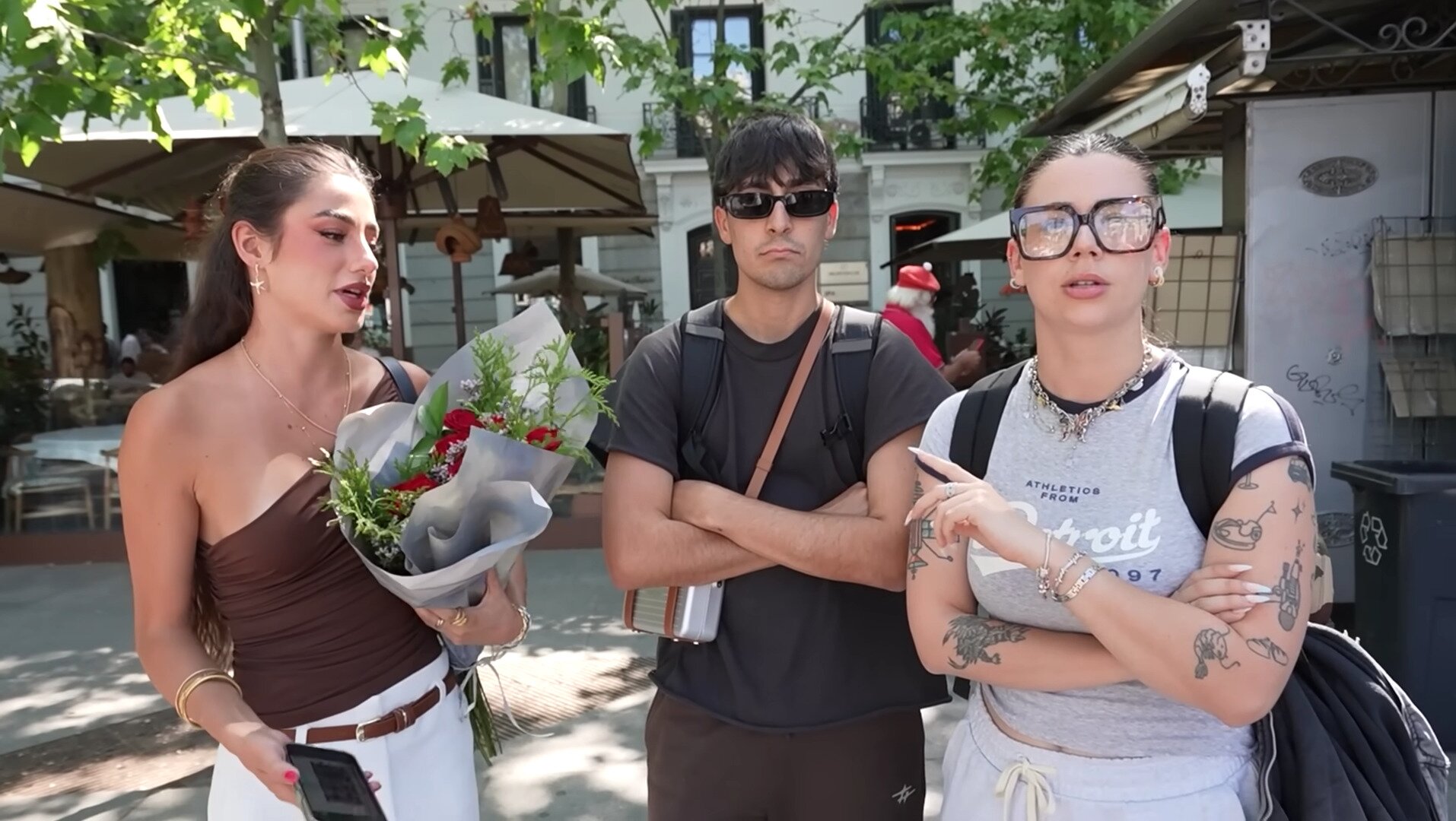 Lola Lolita junto con Nil Ojeda y Leto en '21 días entre millonarios'