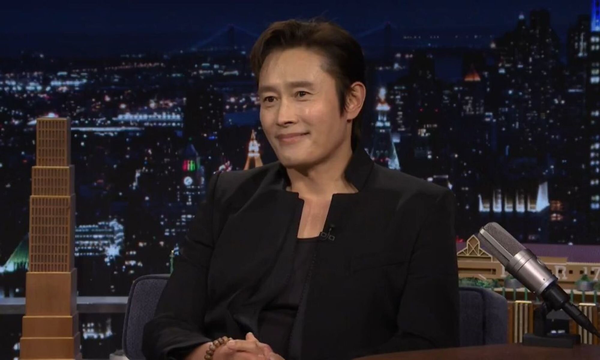 Lee Byung-hun en &#39;The Tonight Show&#39; con Jimmy Fallon