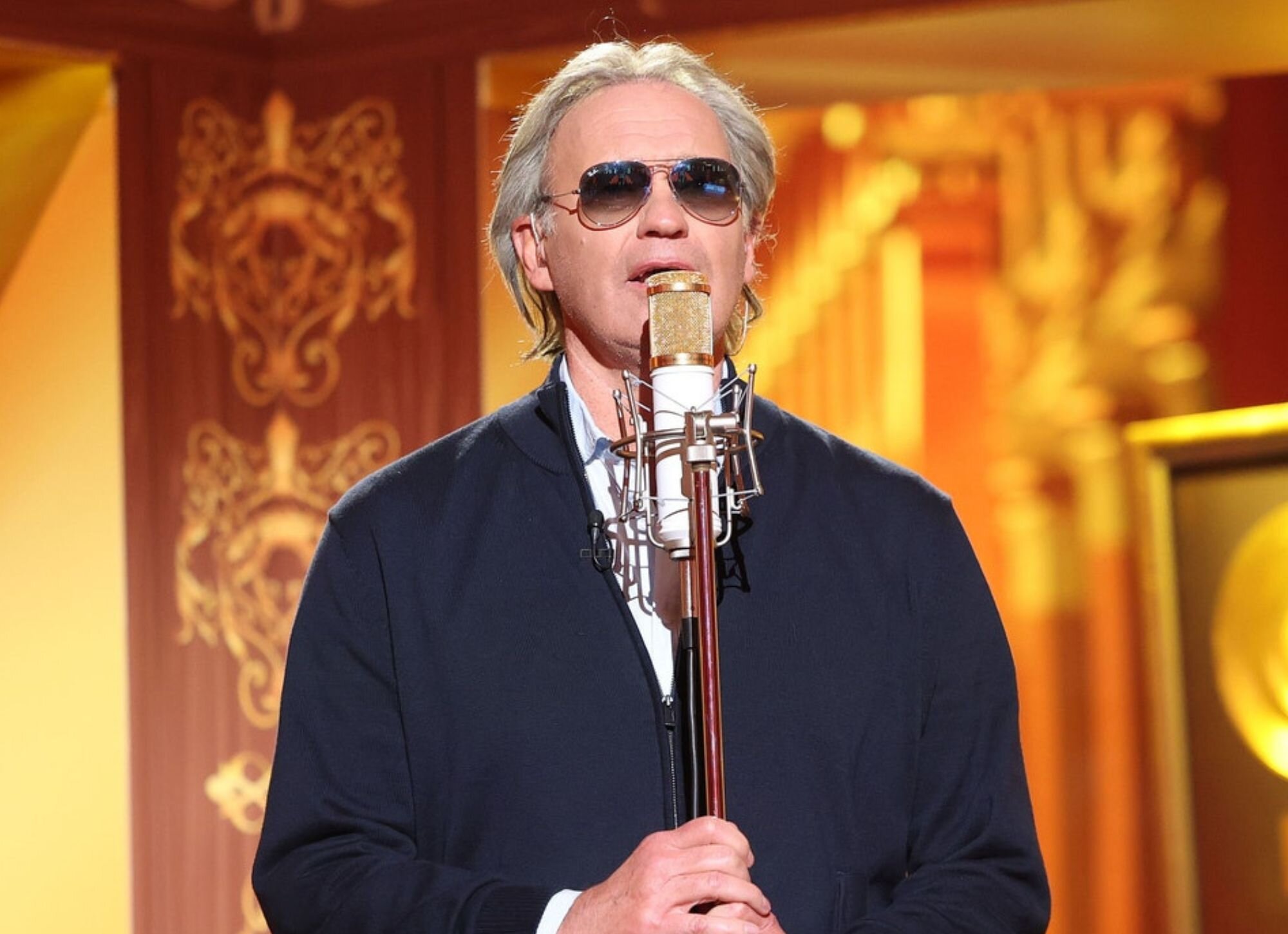 Bertín Osborne  como Andrea Bocelli en &#39;Tu cara me suena 12&#39;