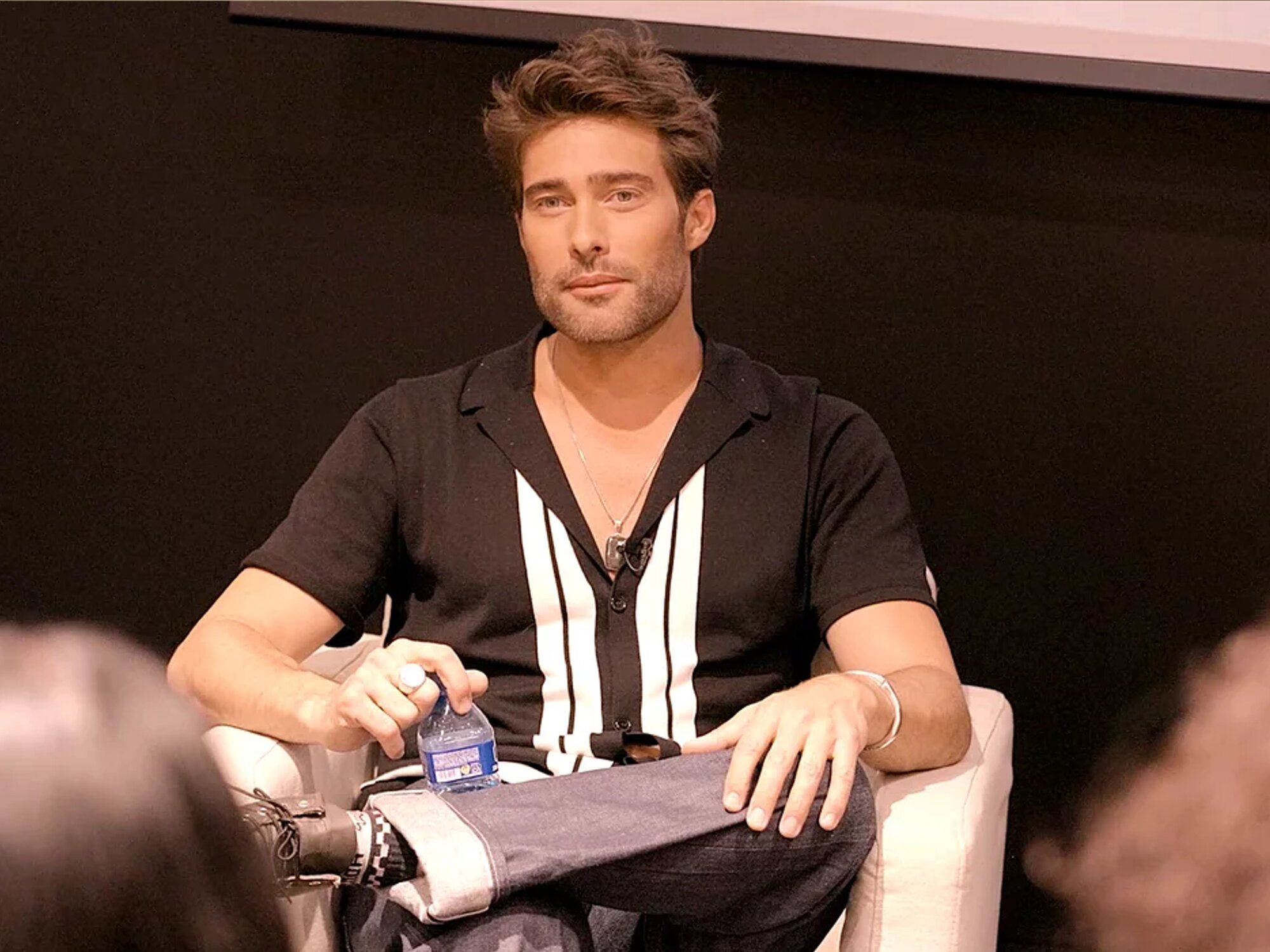 Rodrigo Guirao es César Bravo en 'La encrucijada'