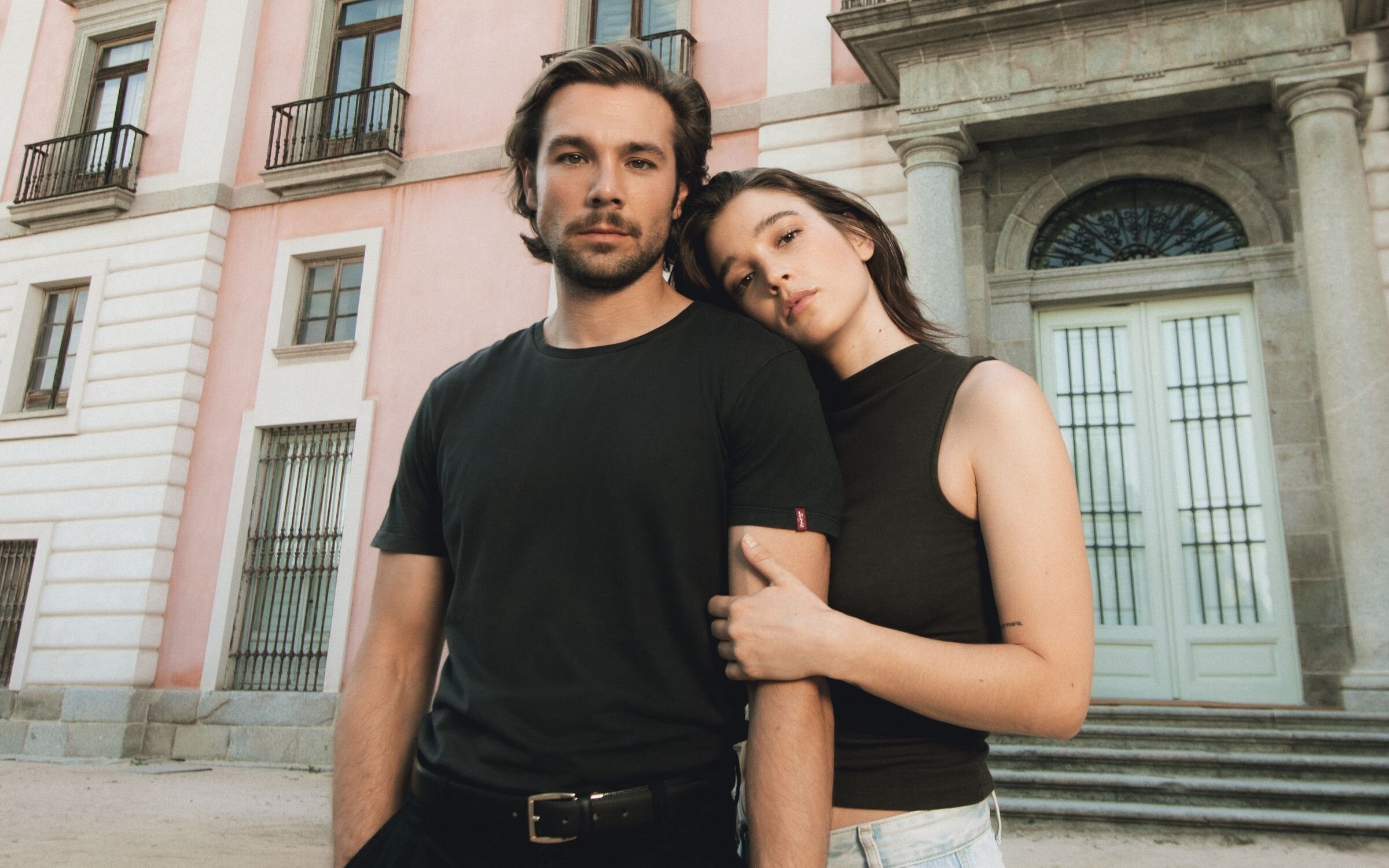 Carlos Cuevas y Carla Campra los protagonistas de 'Los secretos de la cortesana'