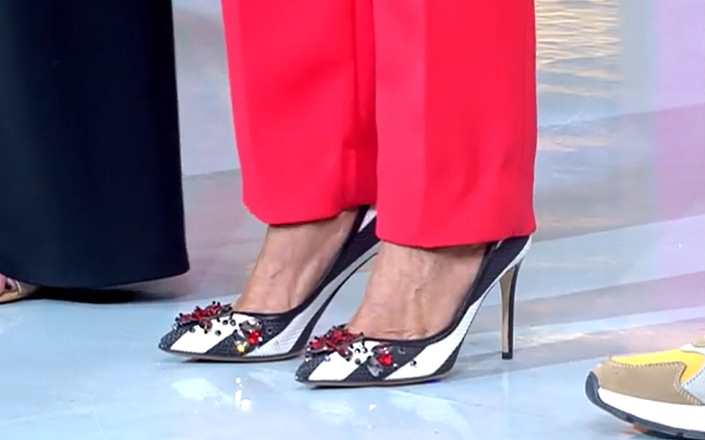 Terelu Campos hace un bonito homenaje a su madre llevando sus stilettos