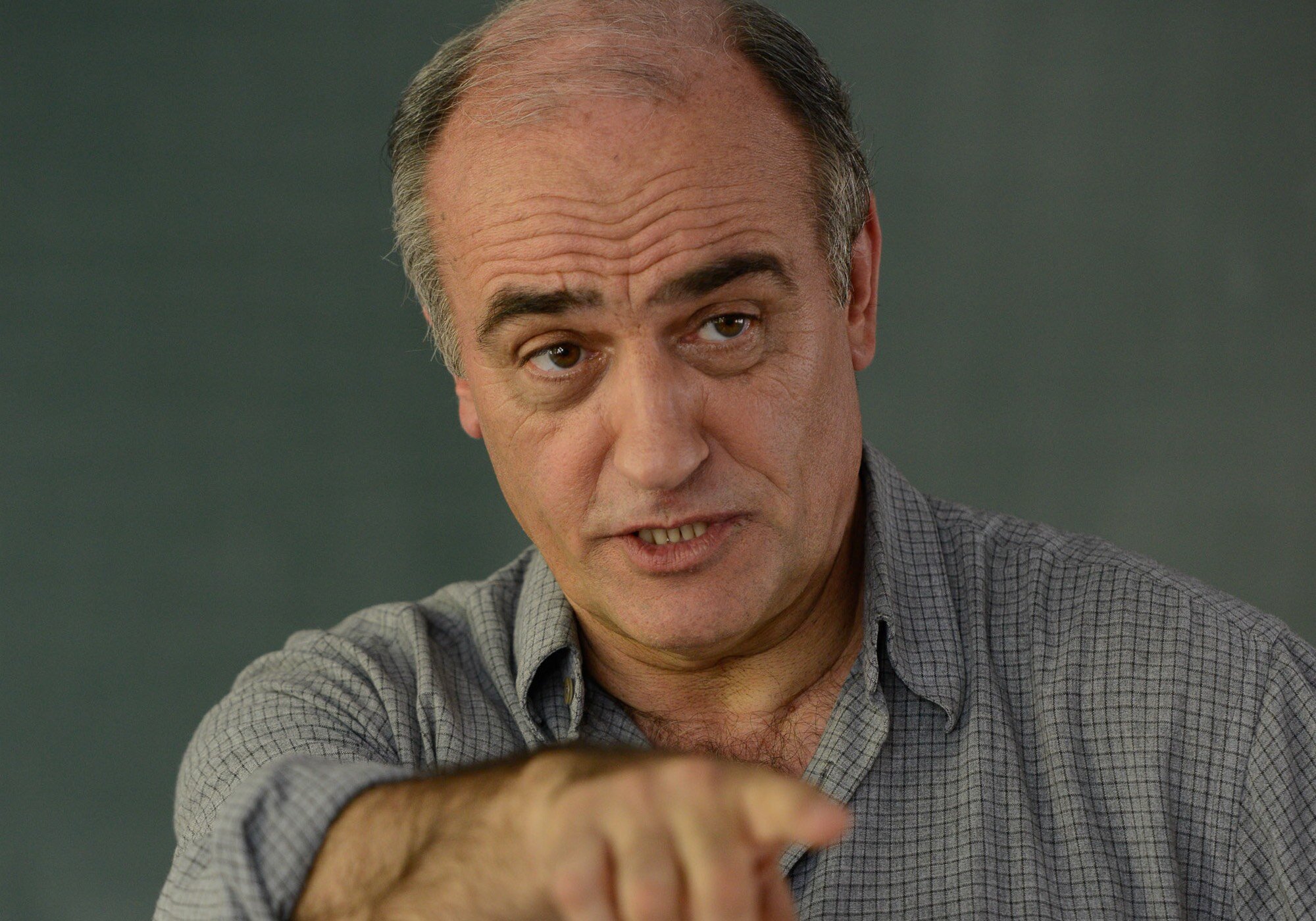 Francesc Orella, como Merlí en la serie a la que da nombre el personaje