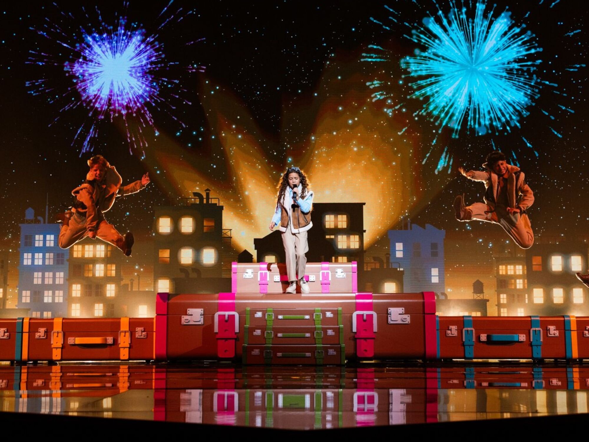 Sandra Valero canta &#39;Loviu&#39; en Eurovisión Junior 2023