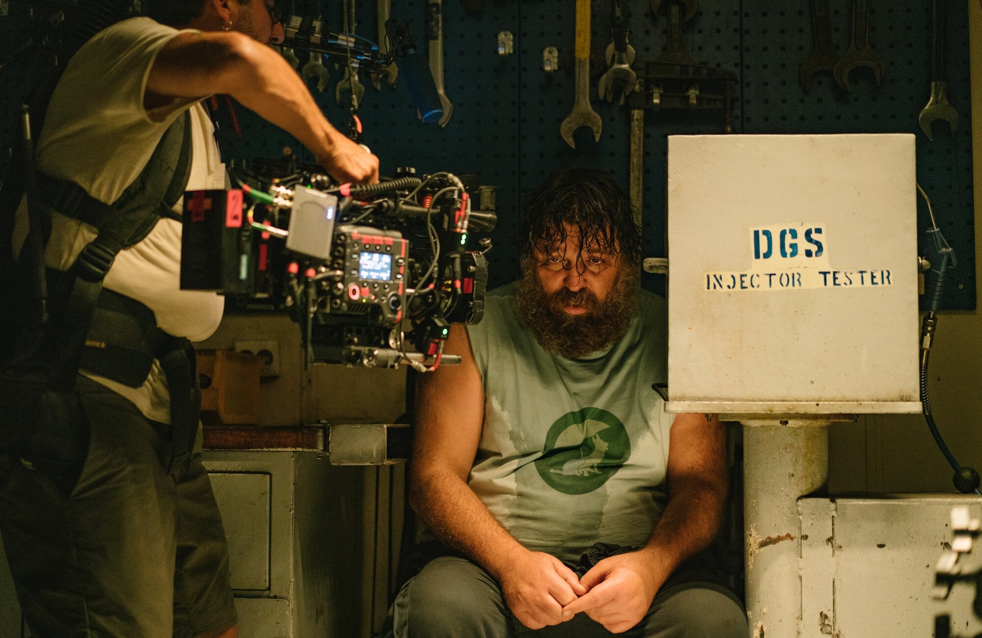 Hovik Keuchkerian en la grabación de la segunda temporada de 'The Head'