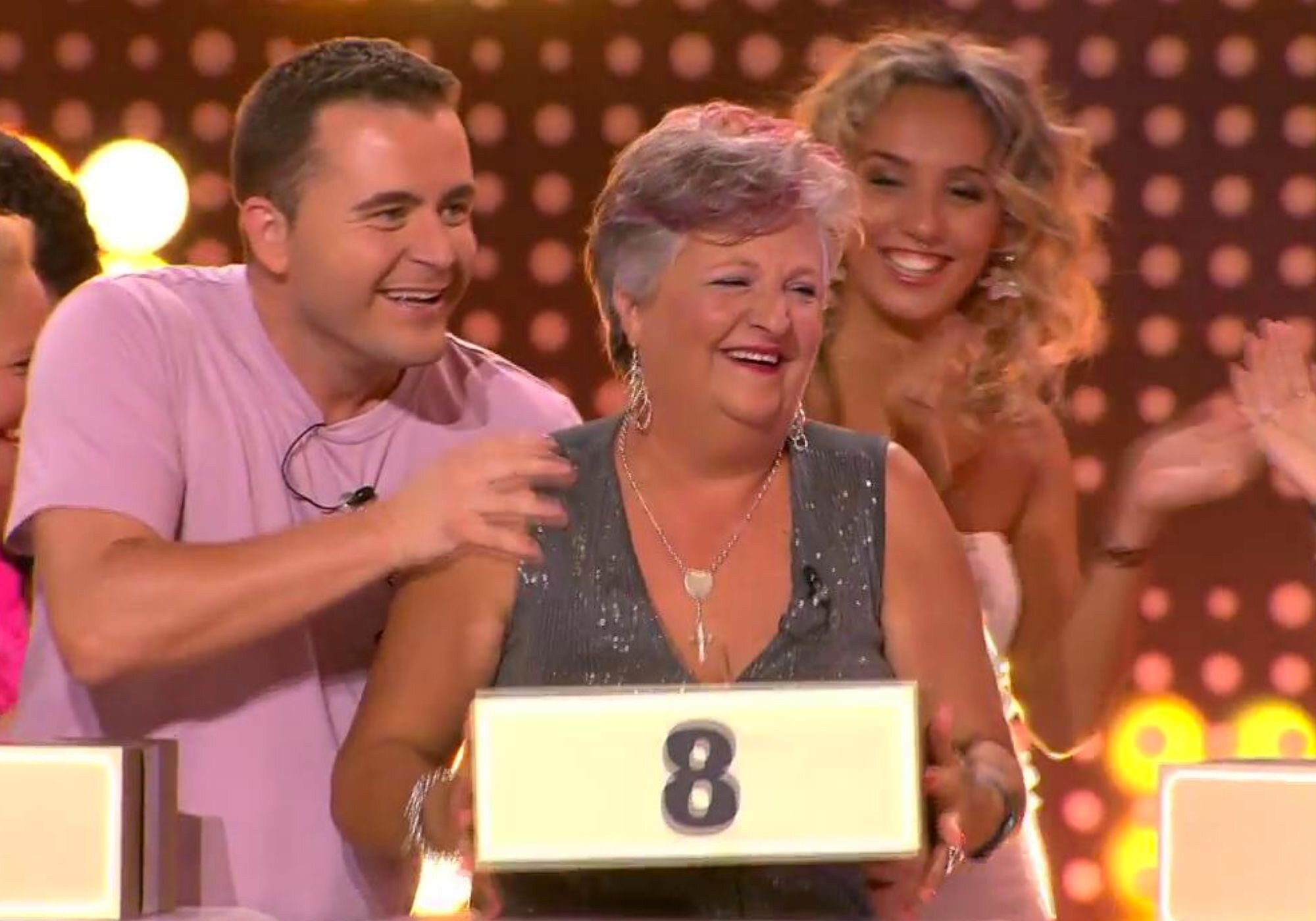 Ángeles, de Toledo, es la concursante del día de 'Allá tú'