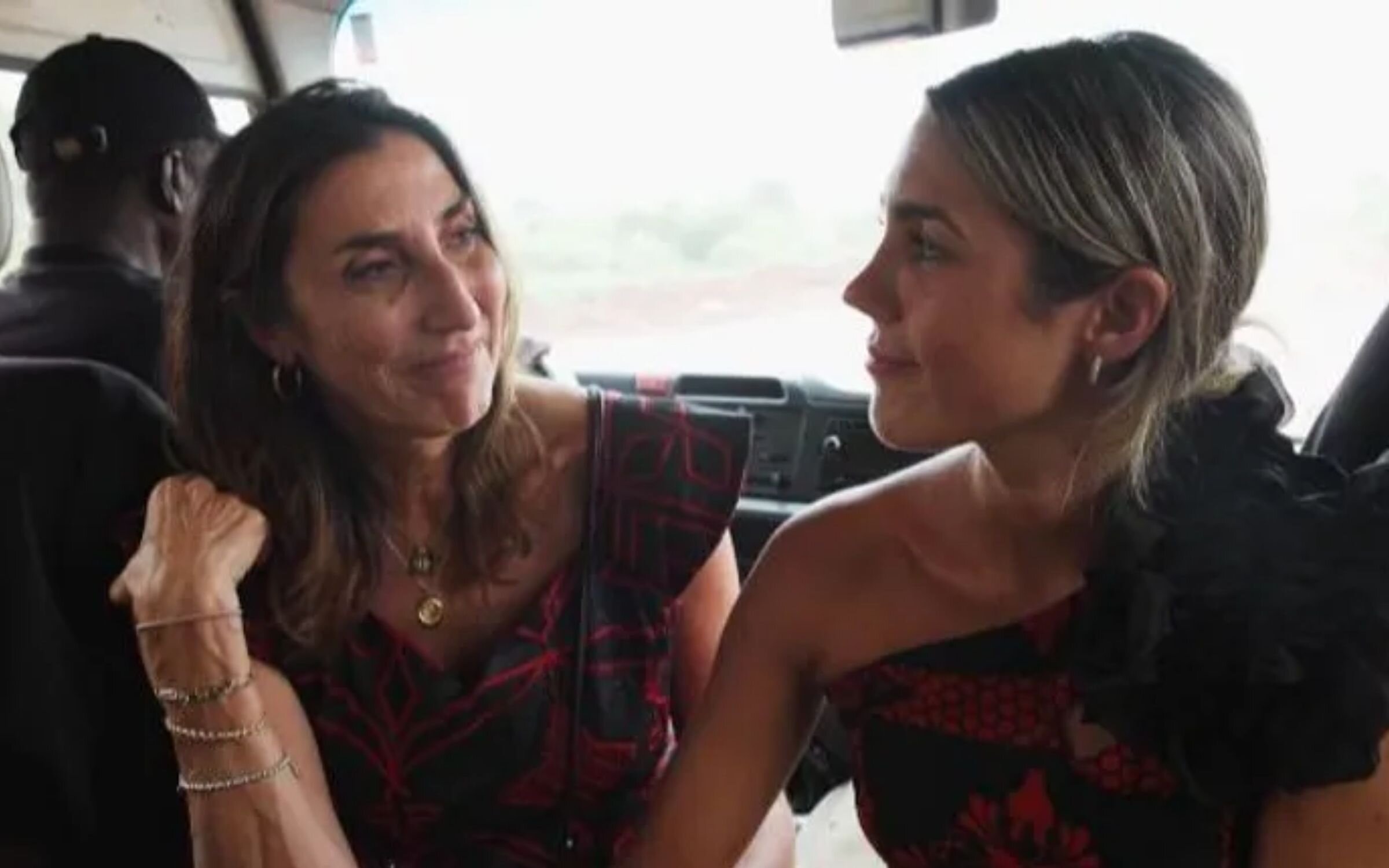 Paz Padilla y su hija, Anna Ferrer, estuvieron a salvo fuera del lugar de peligro