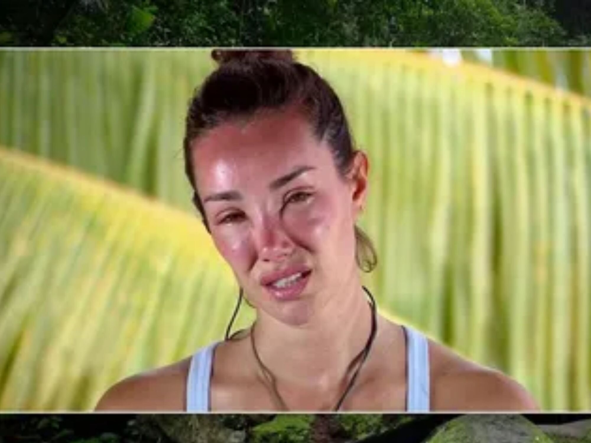 Adara sufriendo una reacción alérgica en la primera edición de 'Supervivientes All Stars'