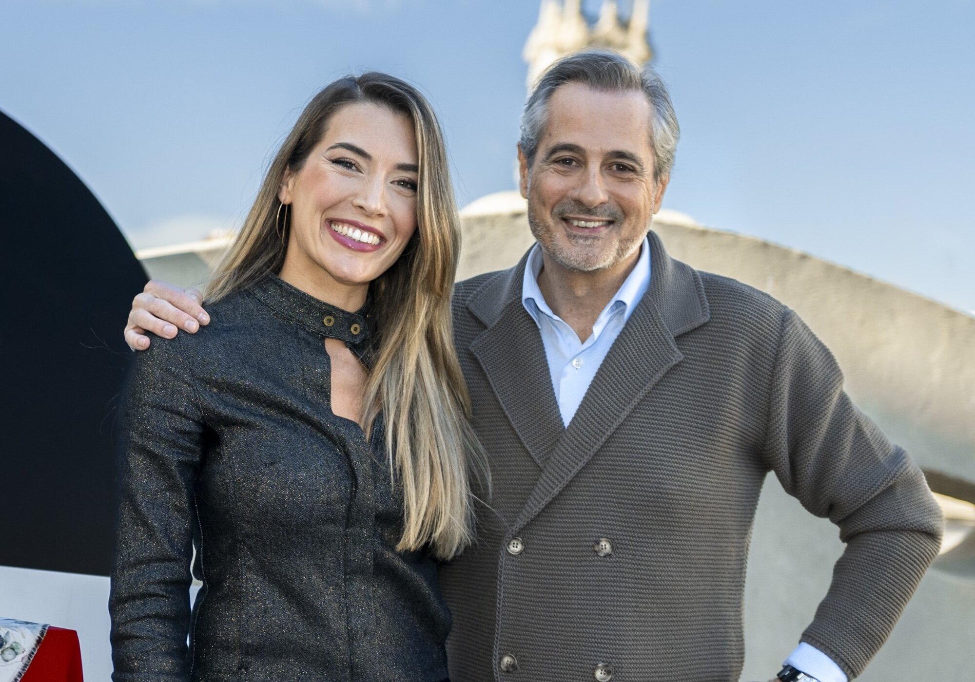 Àlex Blanquer y Ximo Rovira, presentadores de À Punt durante la cobertura de la dana