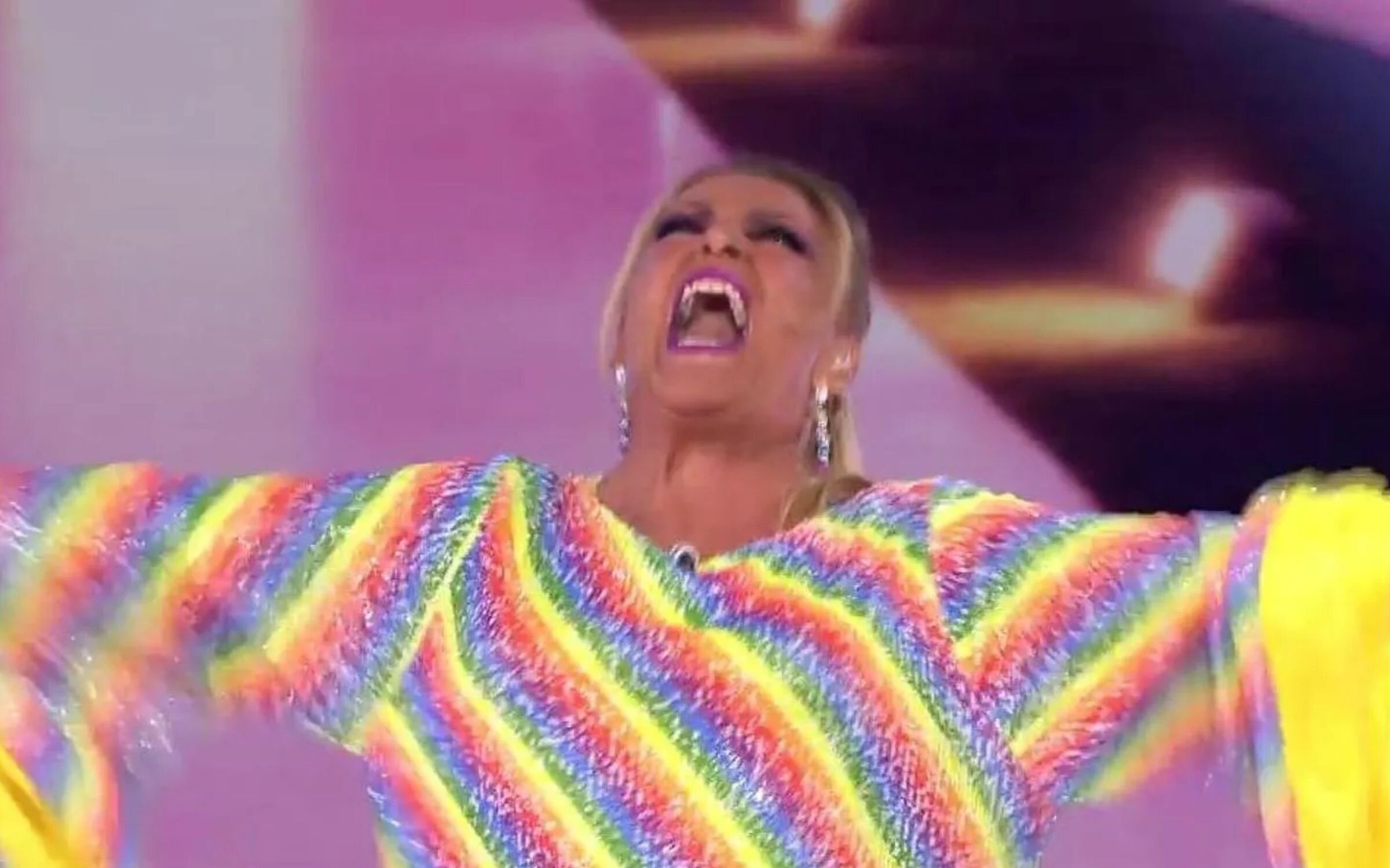 La entrada de Lydia Lozano en &#39;¡De viernes!&#39;