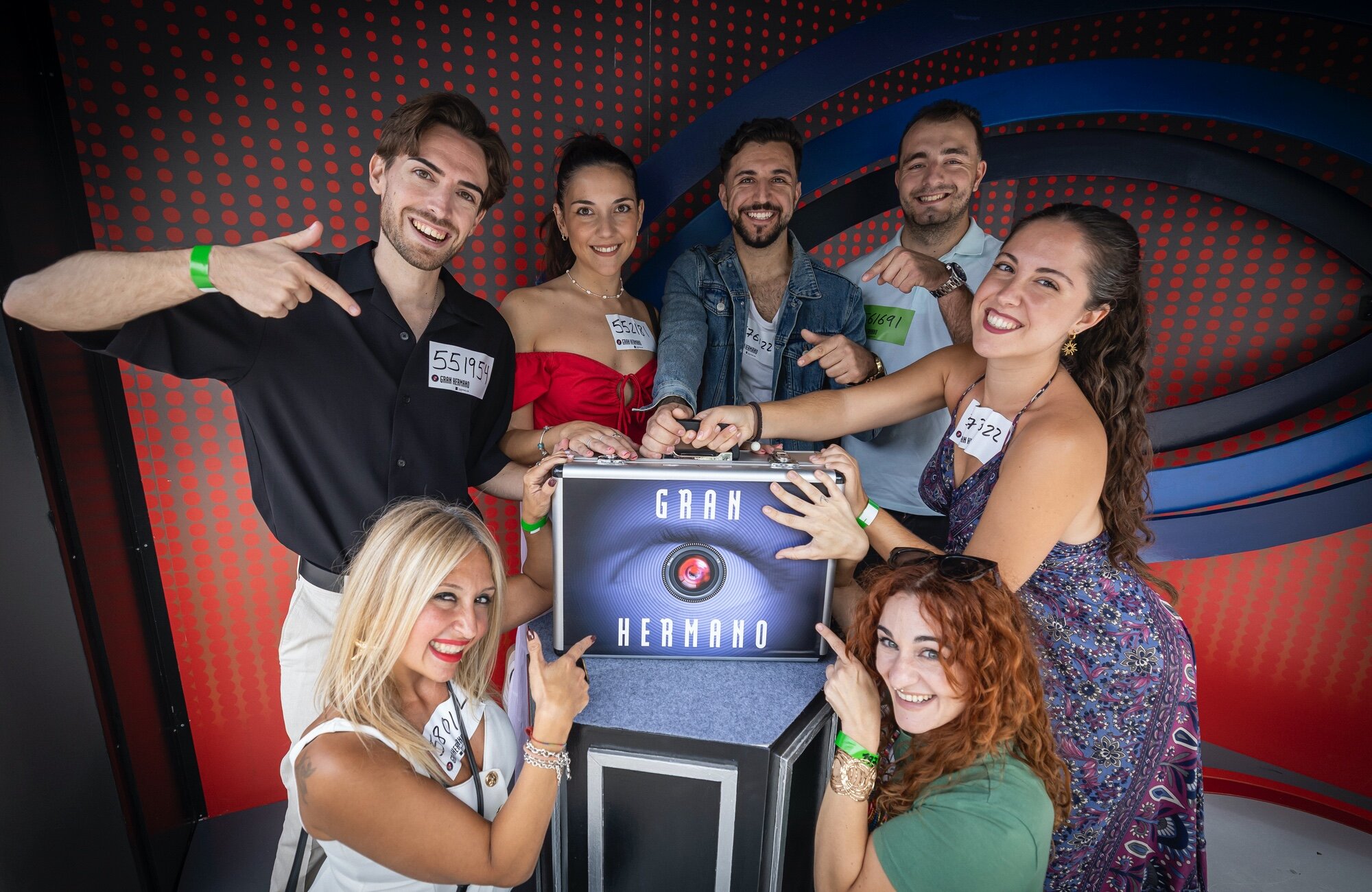 Varios aspirantes en el casting presencial de 'GH 20' en Madrid