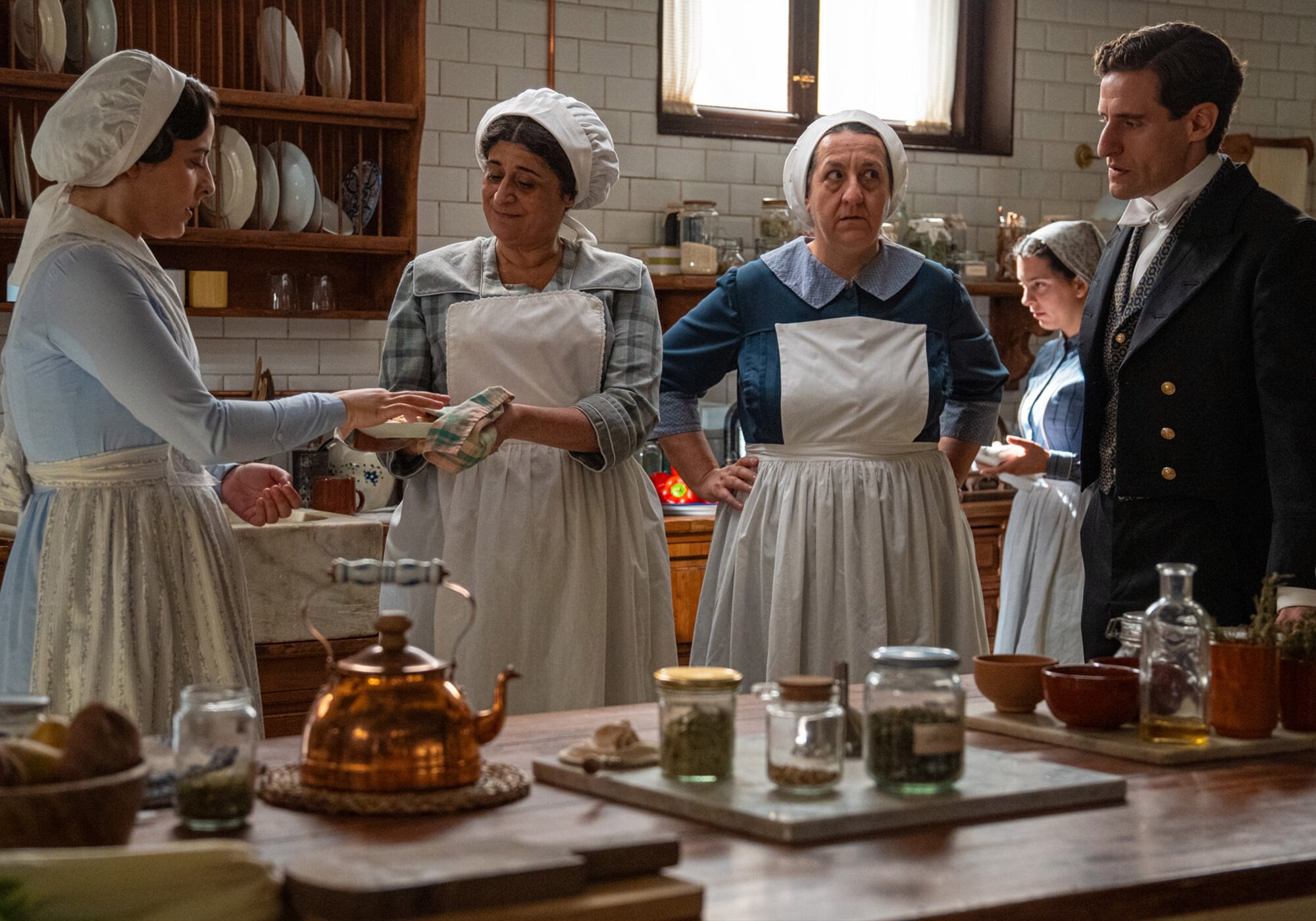 El servicio de &#39;La promesa&#39; en una secuencia del episodio 676