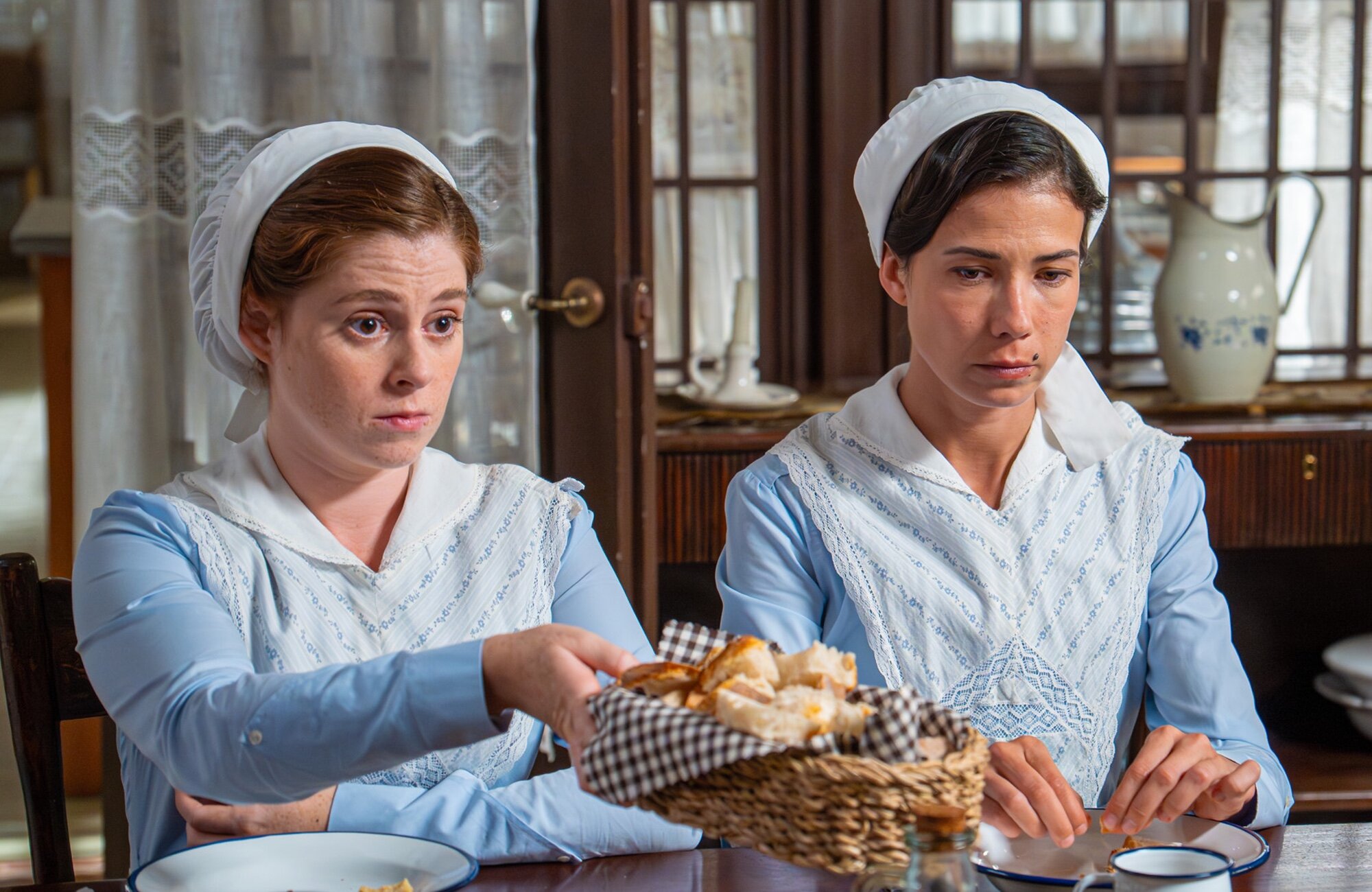 El servicio se rebela contra Cristóbal en 'La promesa'