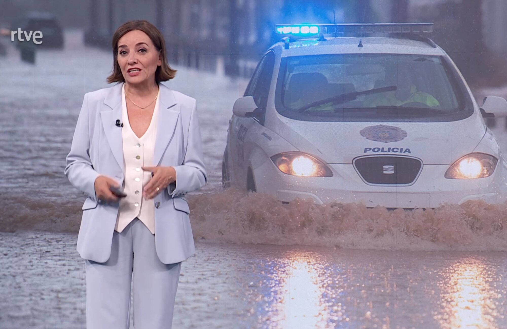 Pepa Bueno presenta 'Telediario 2'