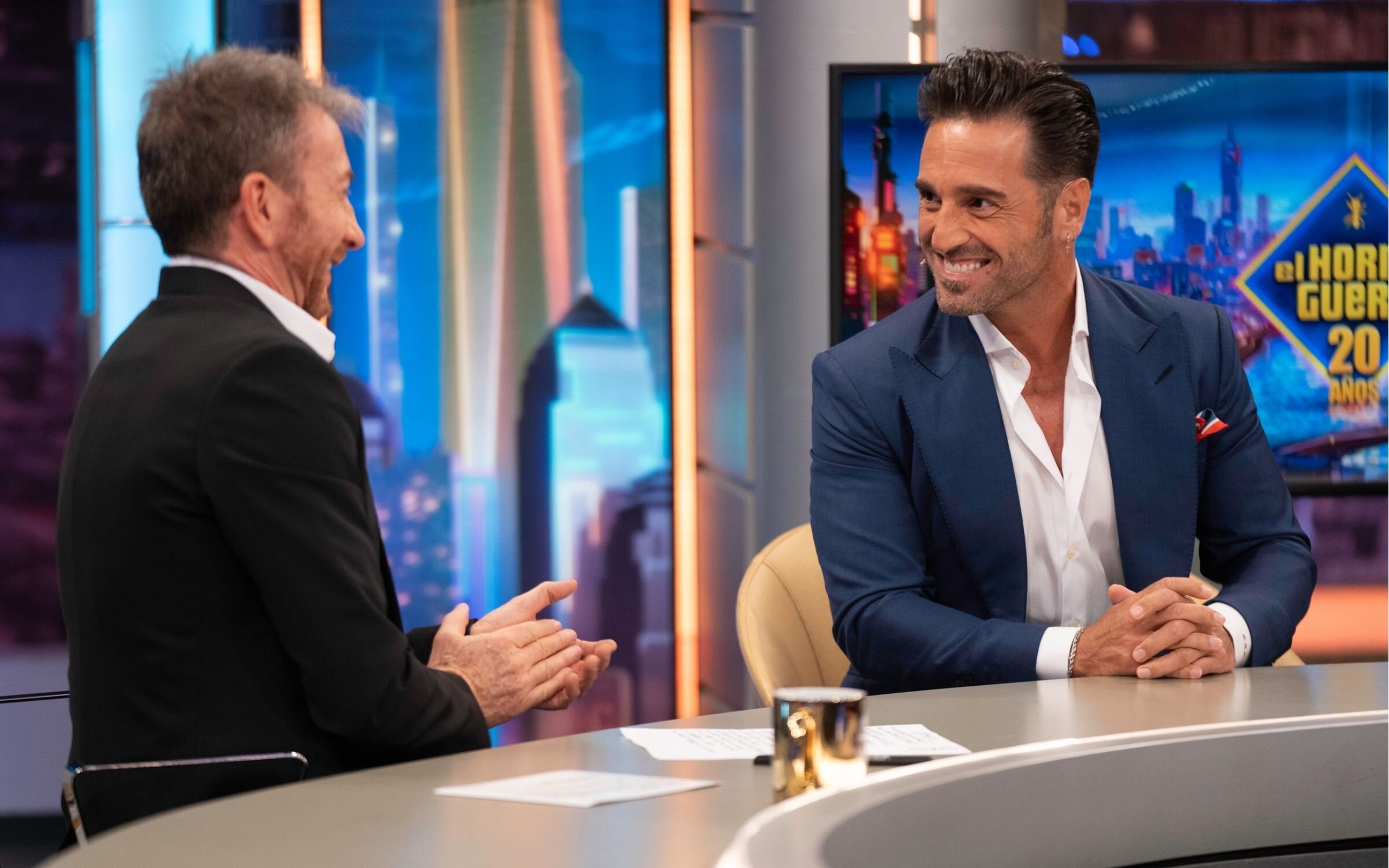 Pablo Motos entrevistando a David Bustamante en 'El hormiguero'