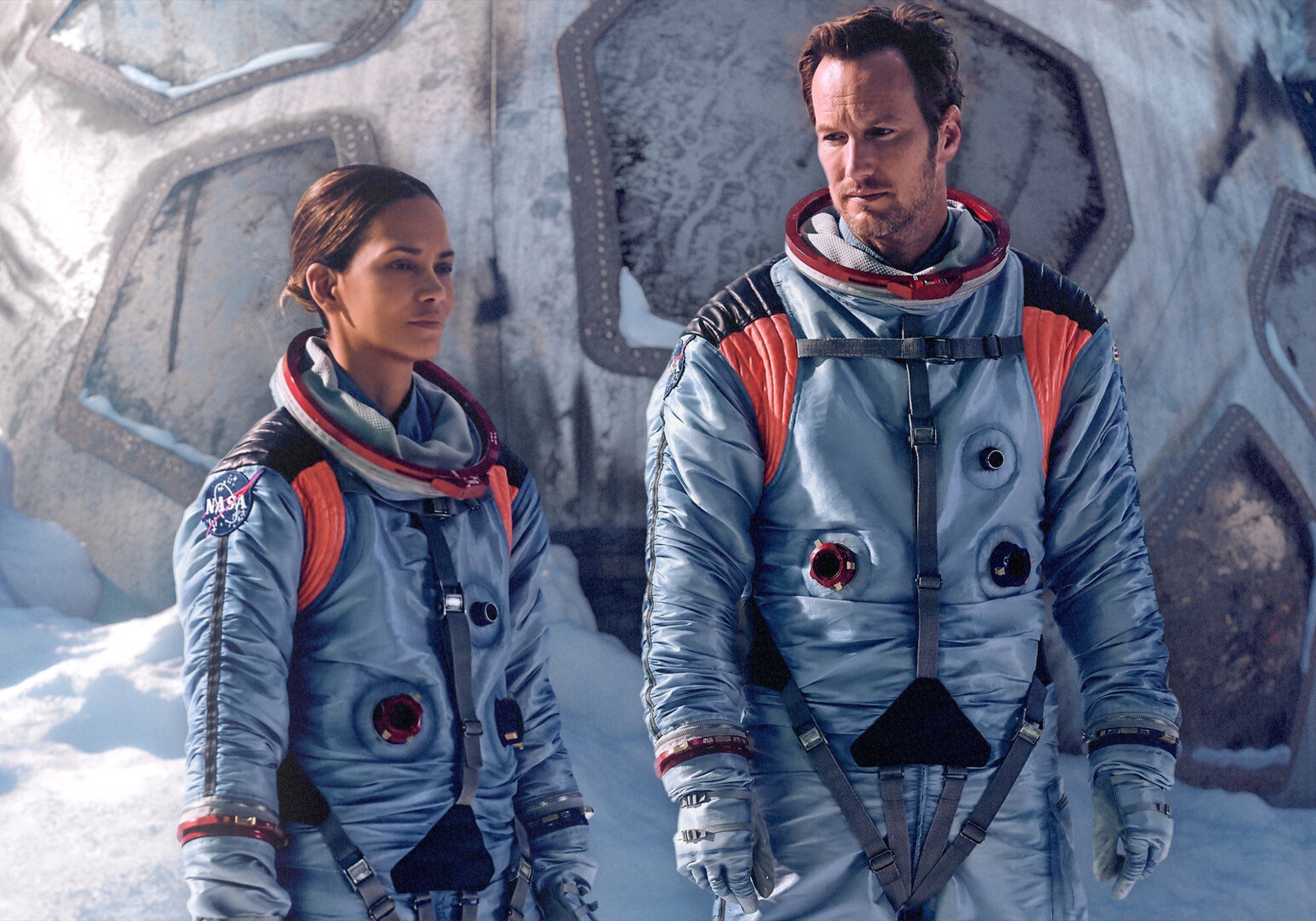 Fotograma de la película 'Moonfall'