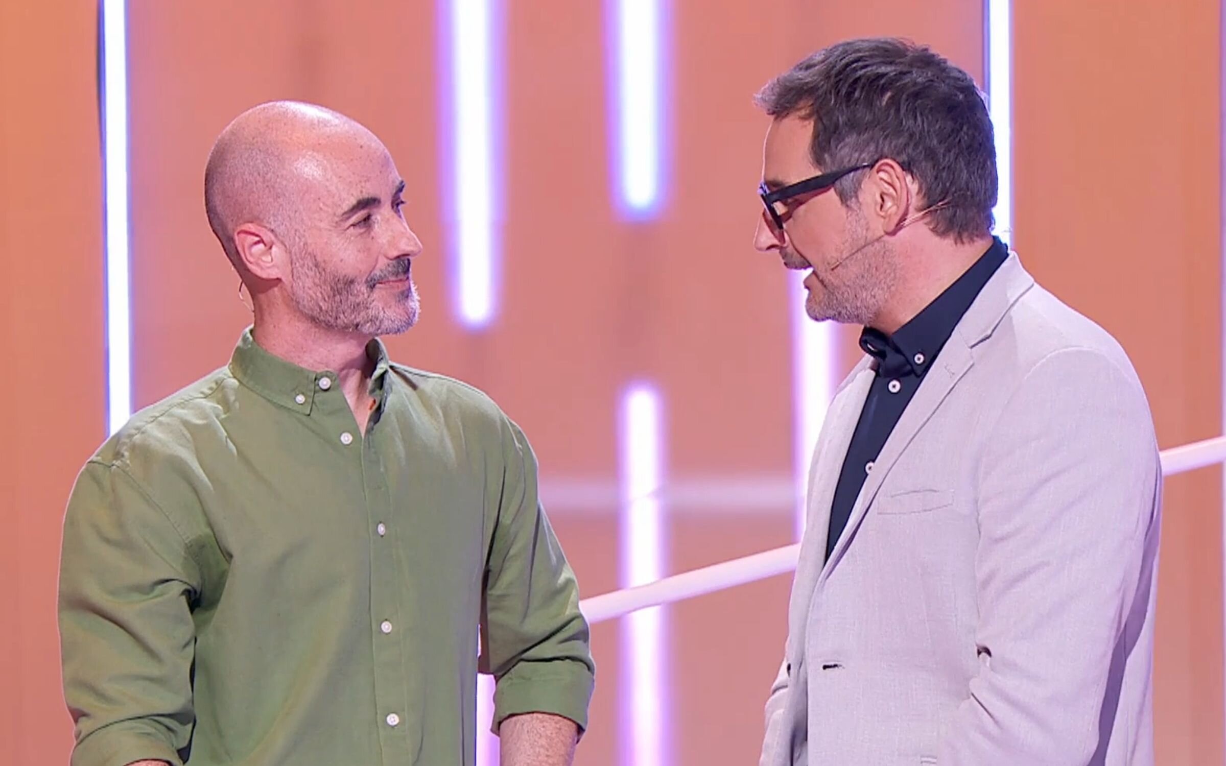 Héctor Alarcia junto a Eugeni Alemany en su despedida de 'Agárrate al sillón'