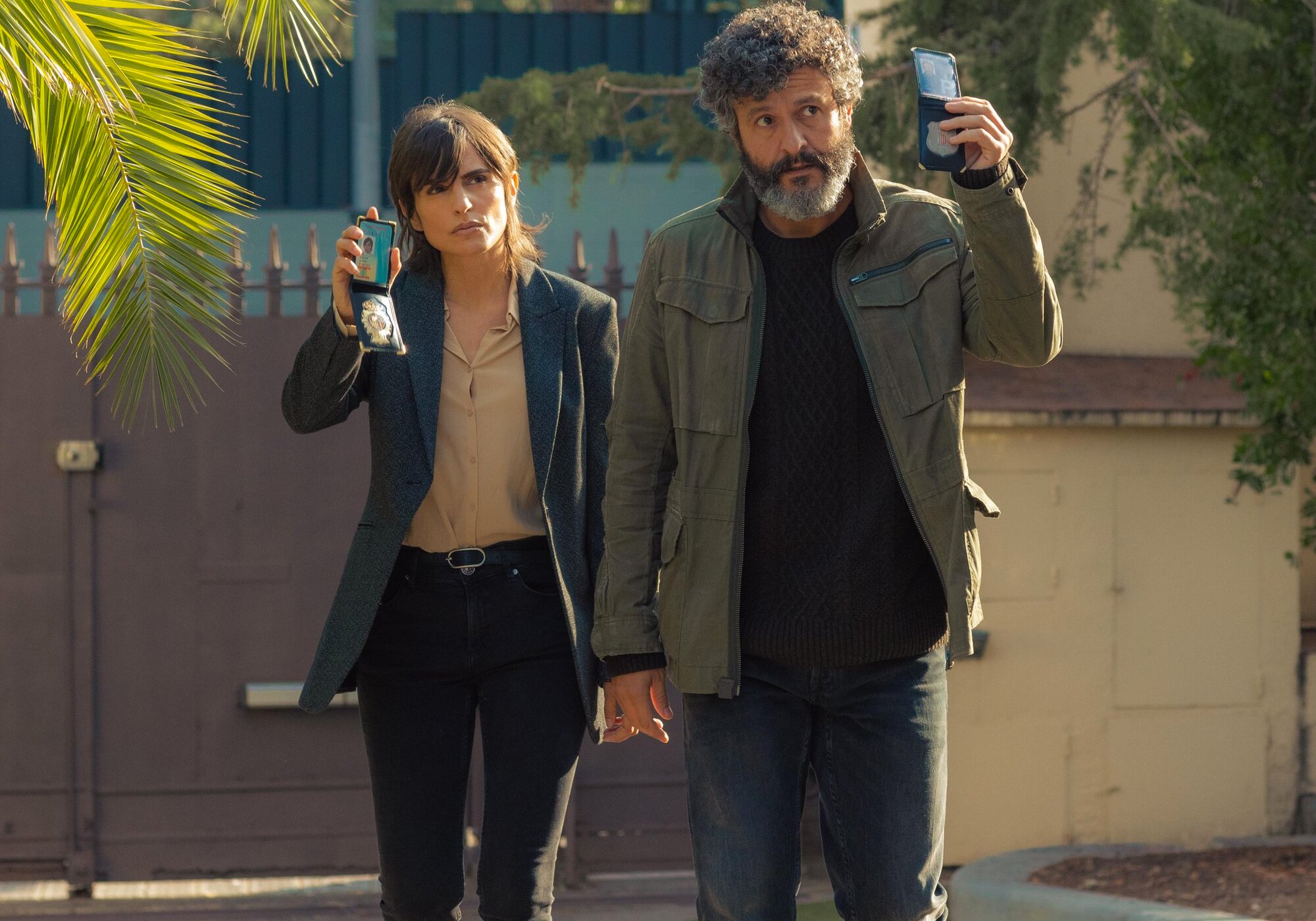 Verónica Echegui e Isak Férriz en 'Ciudad de sombras'