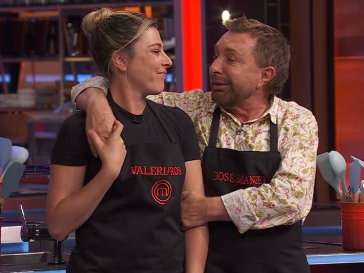 Parada, emocionado al despedirse de Valeria en el décimo programa de 'MasterChef Celebrity 10'
