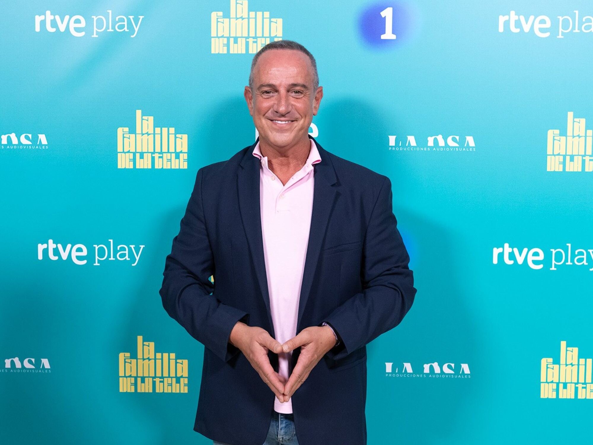 Víctor Sandoval durante la presentación de 'La familia de la tele'