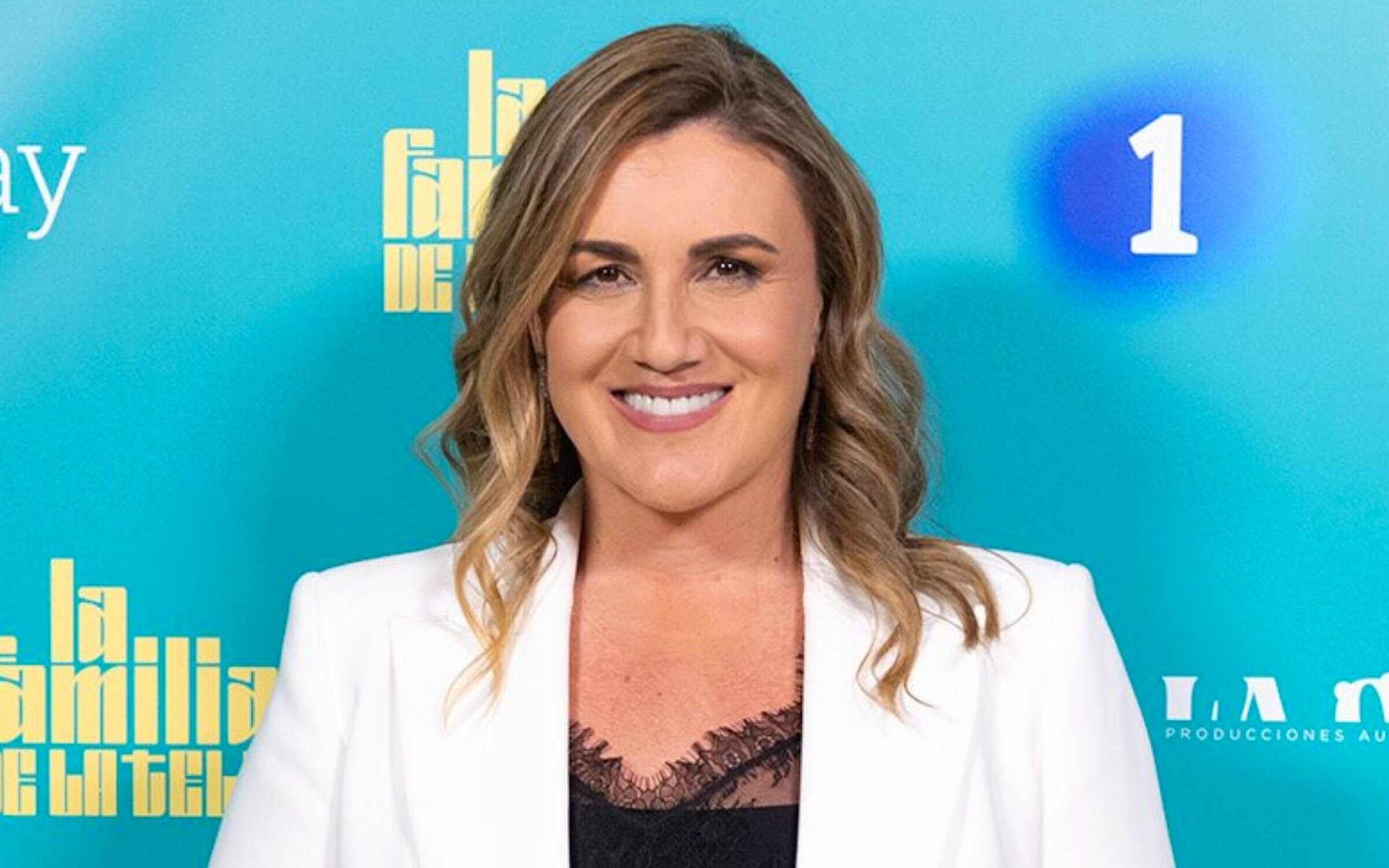 Carlota Corredera posa en la presentación de 'La familia de la tele'