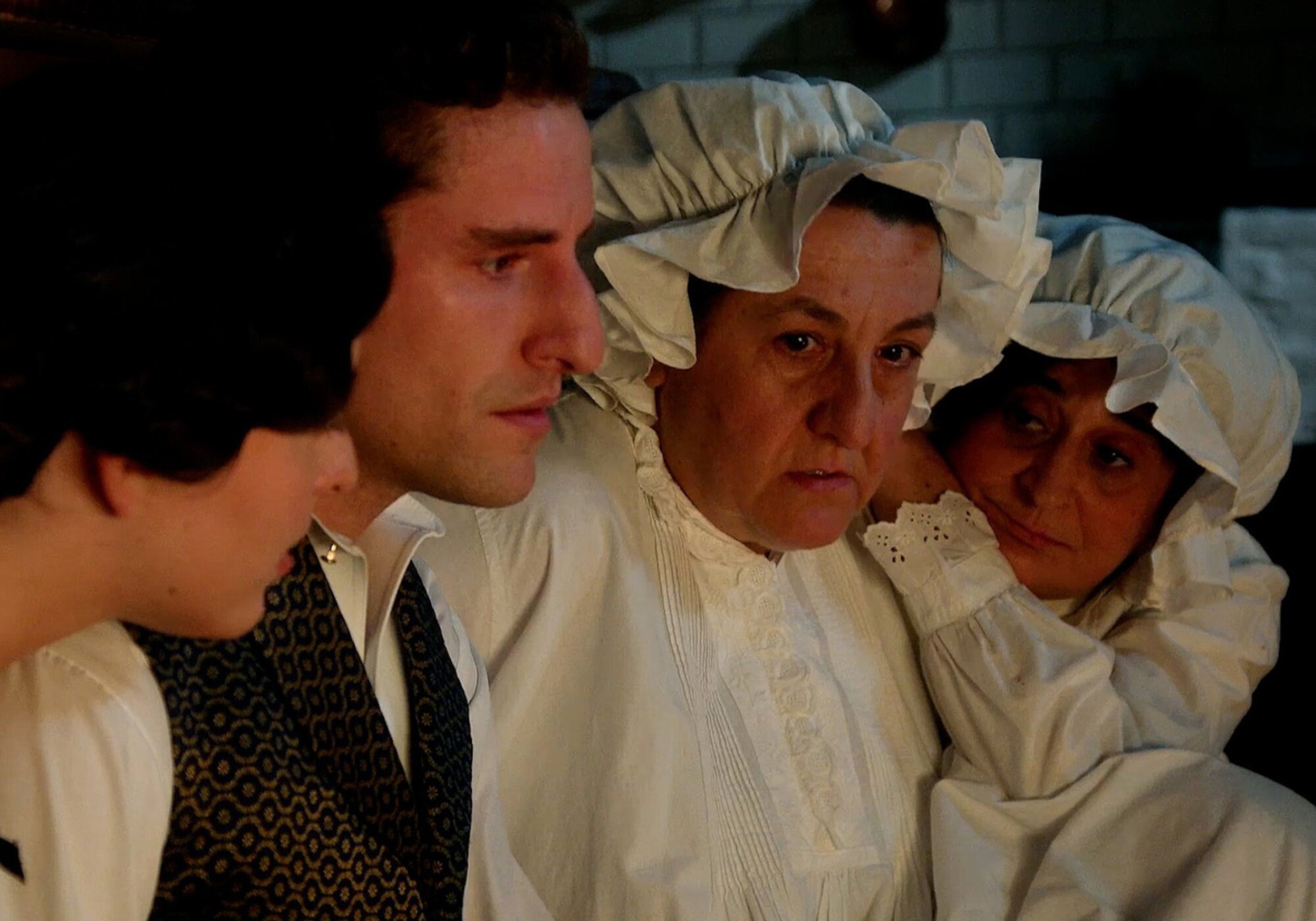 Vera, Lope, Simona y Candela investigan en 'La promesa'